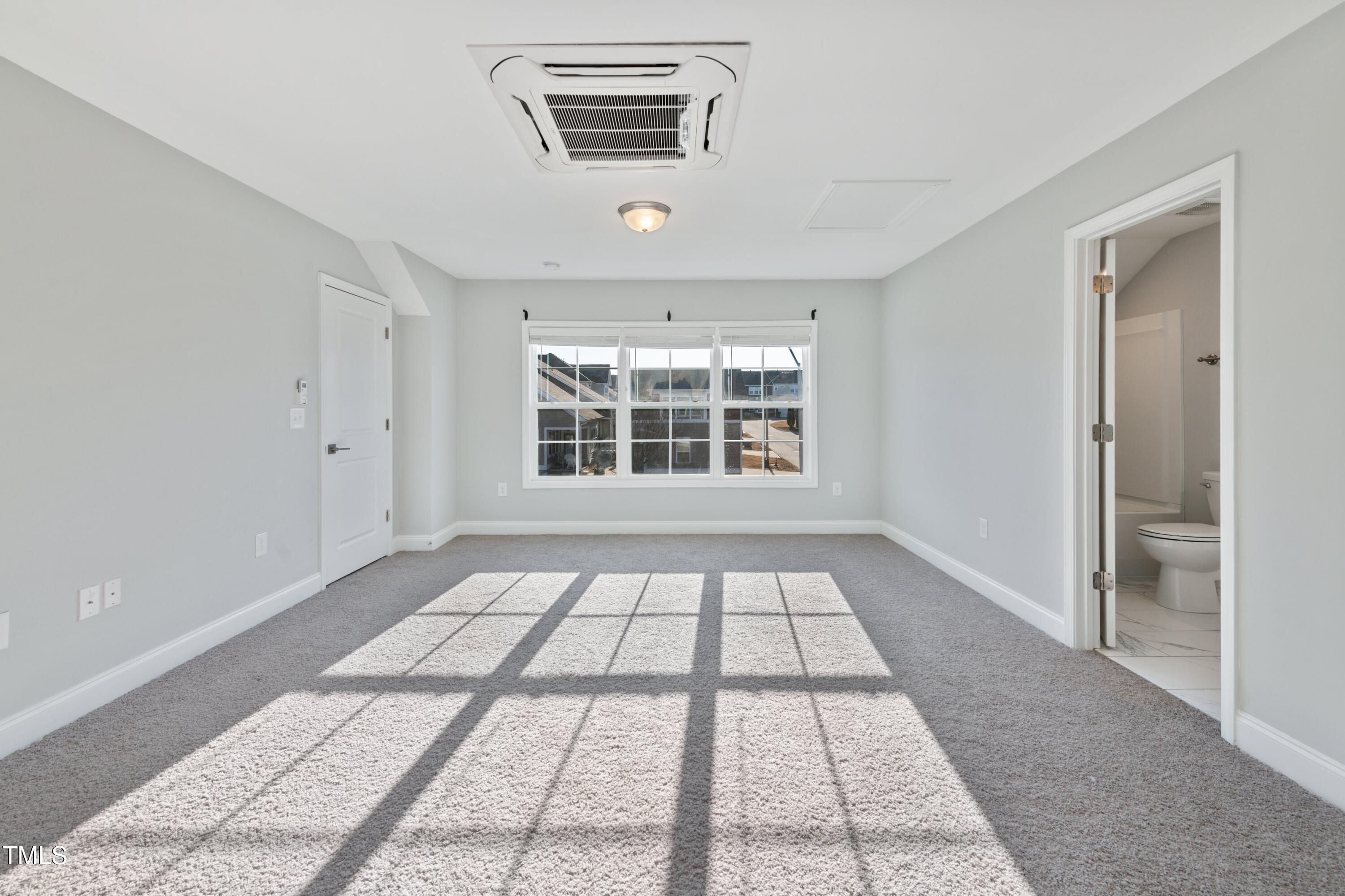 5501 Advancing Avenue