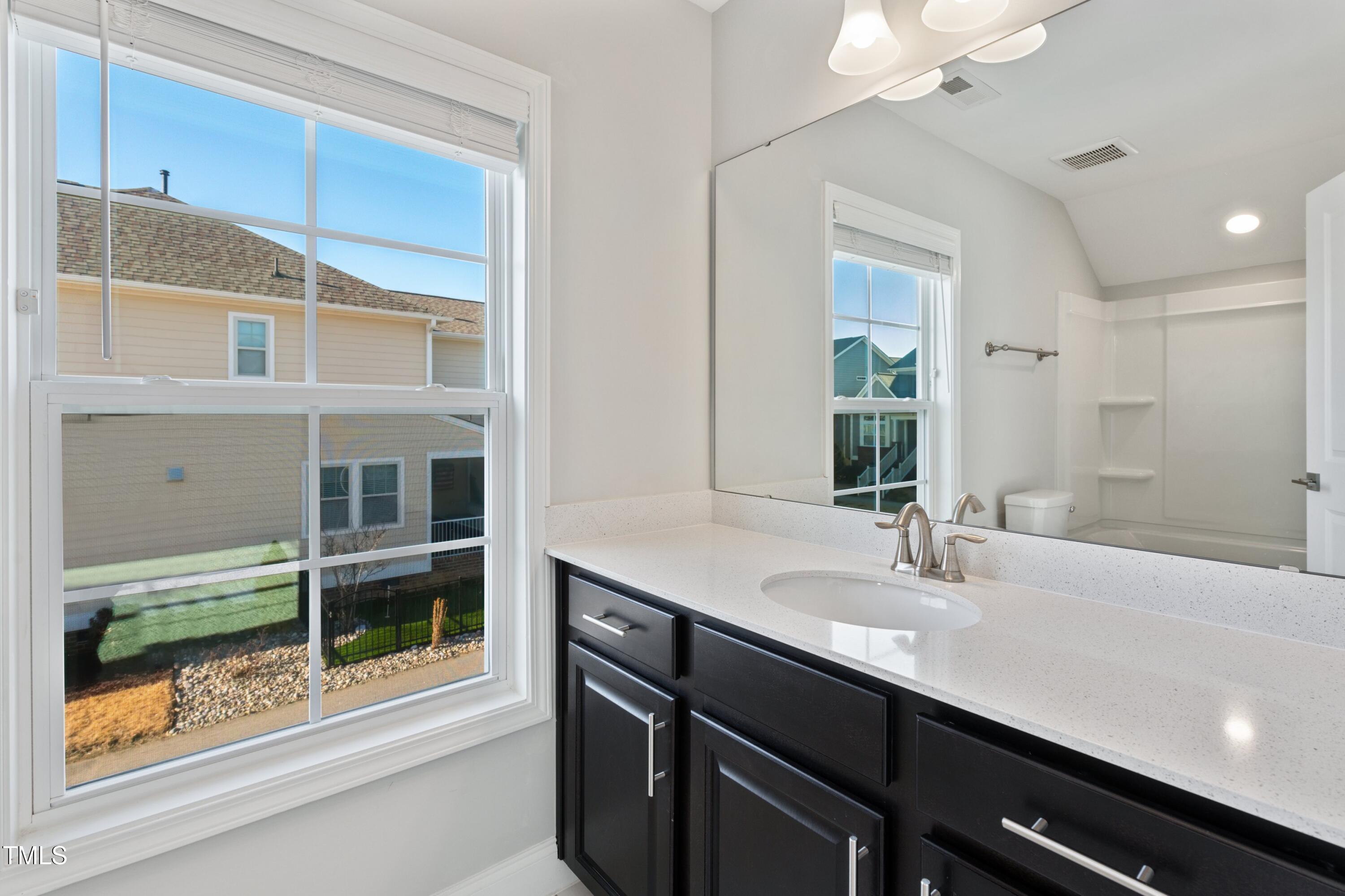 5501 Advancing Avenue