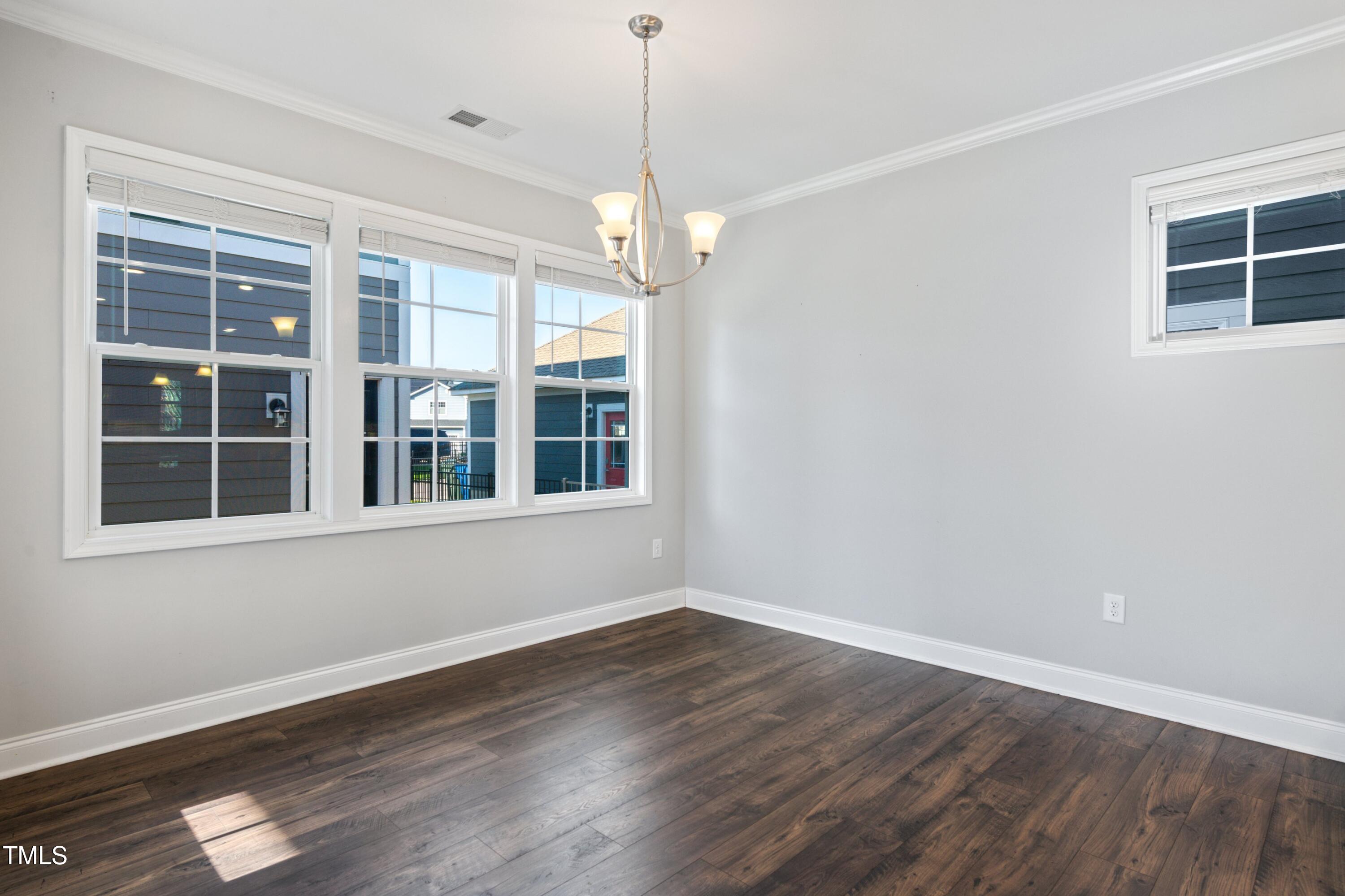 5501 Advancing Avenue