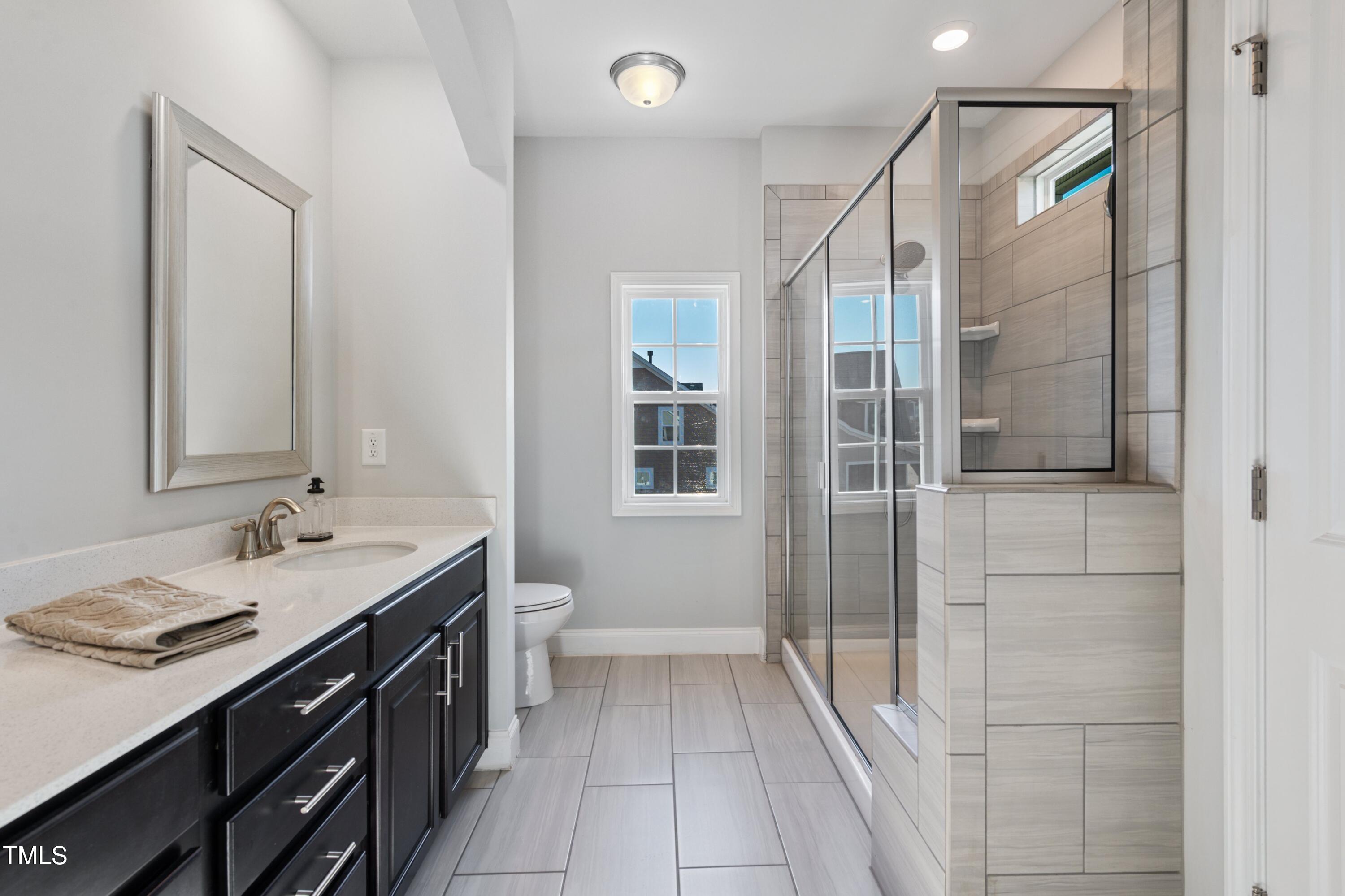 5501 Advancing Avenue