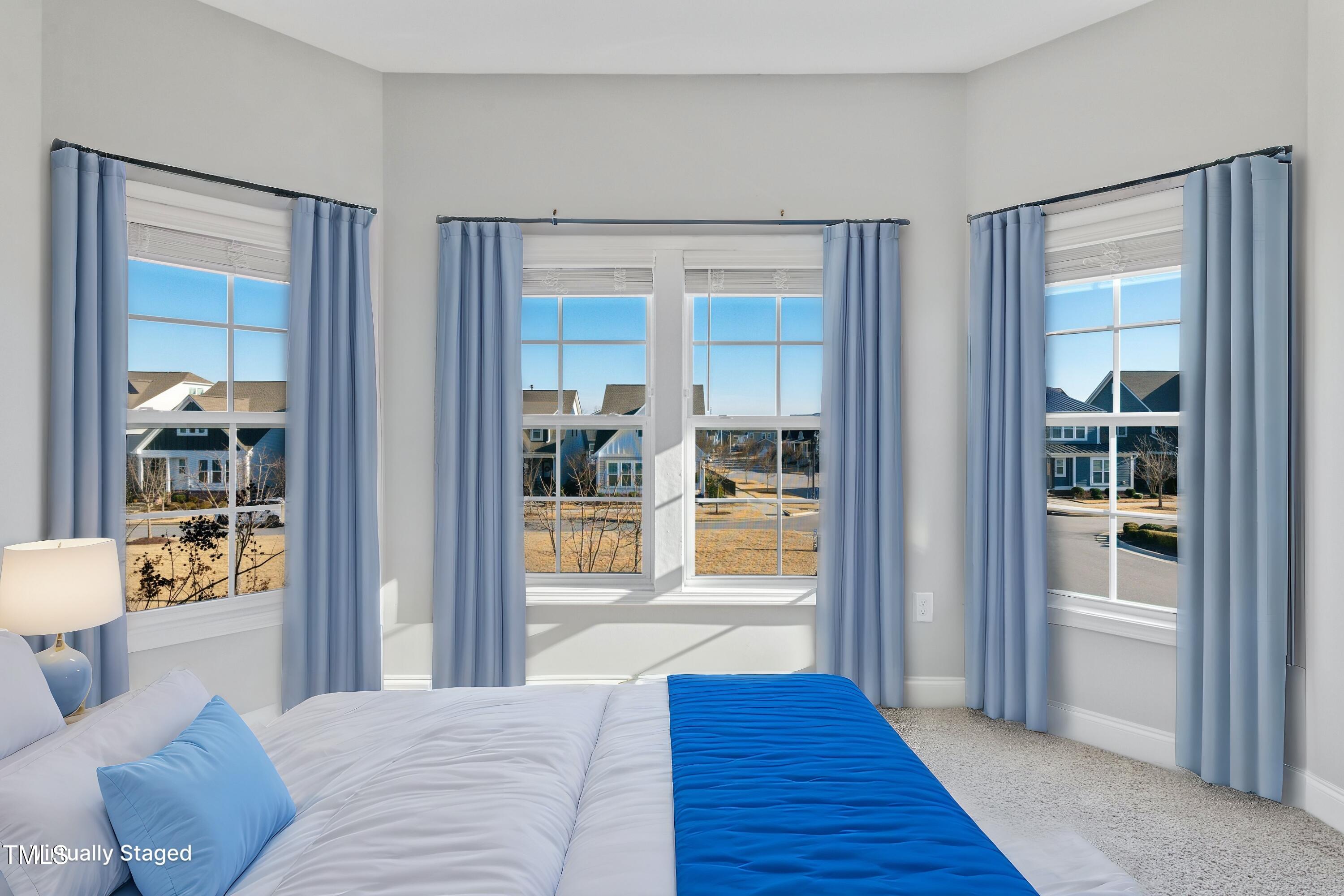 5501 Advancing Avenue