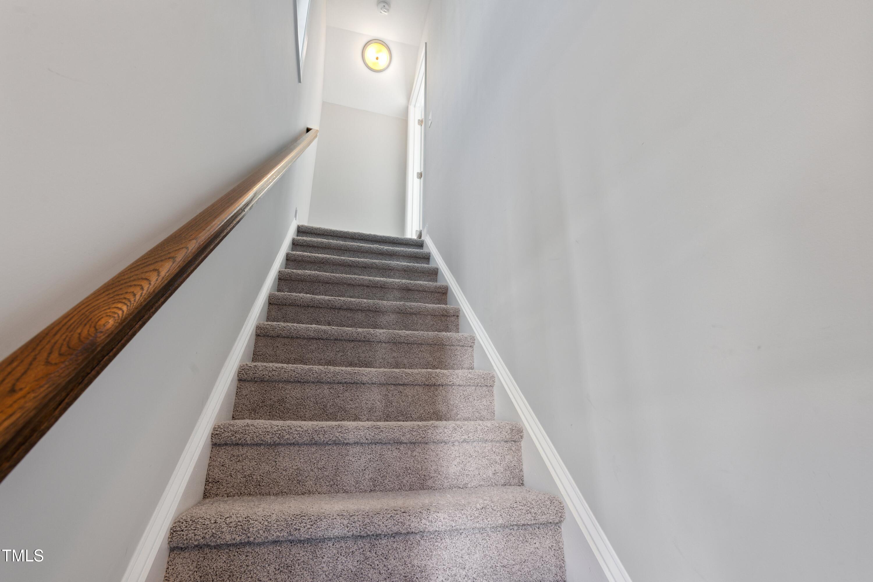 5501 Advancing Avenue