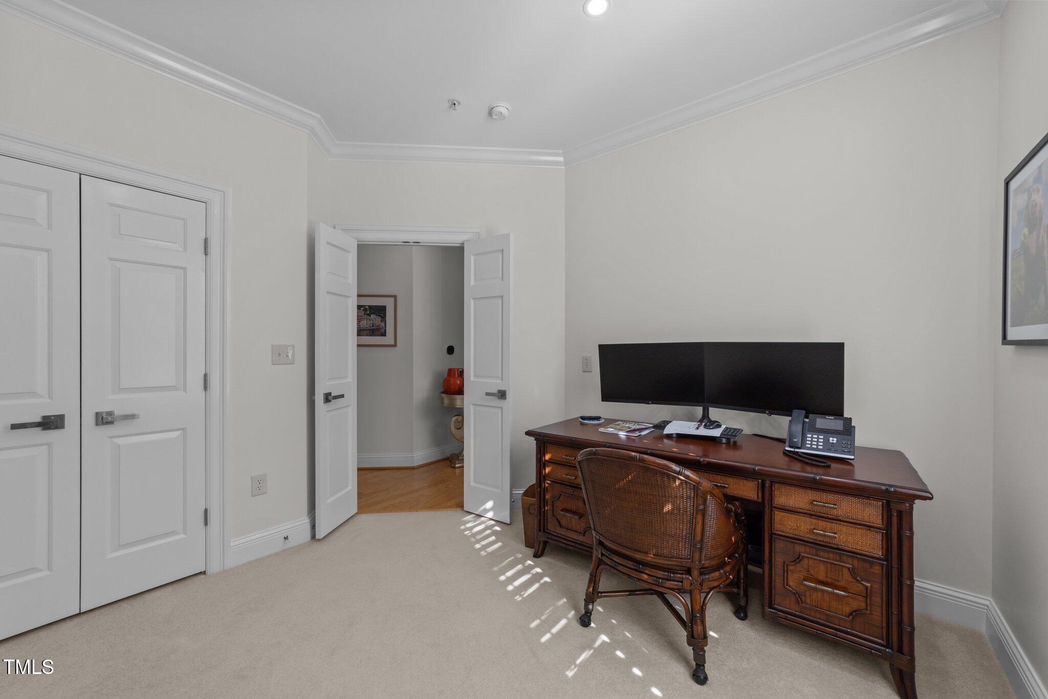 2701 Glenwood Gardens Lane