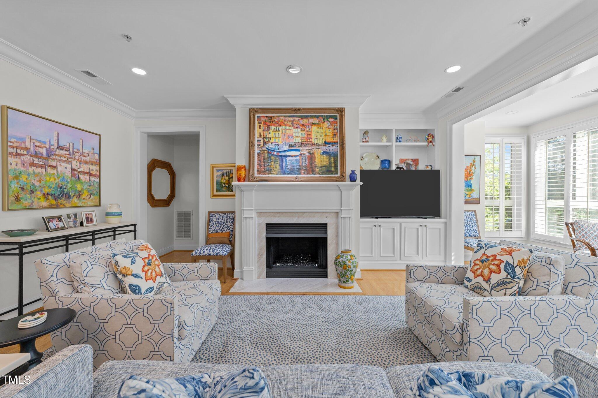 2701 Glenwood Gardens Lane