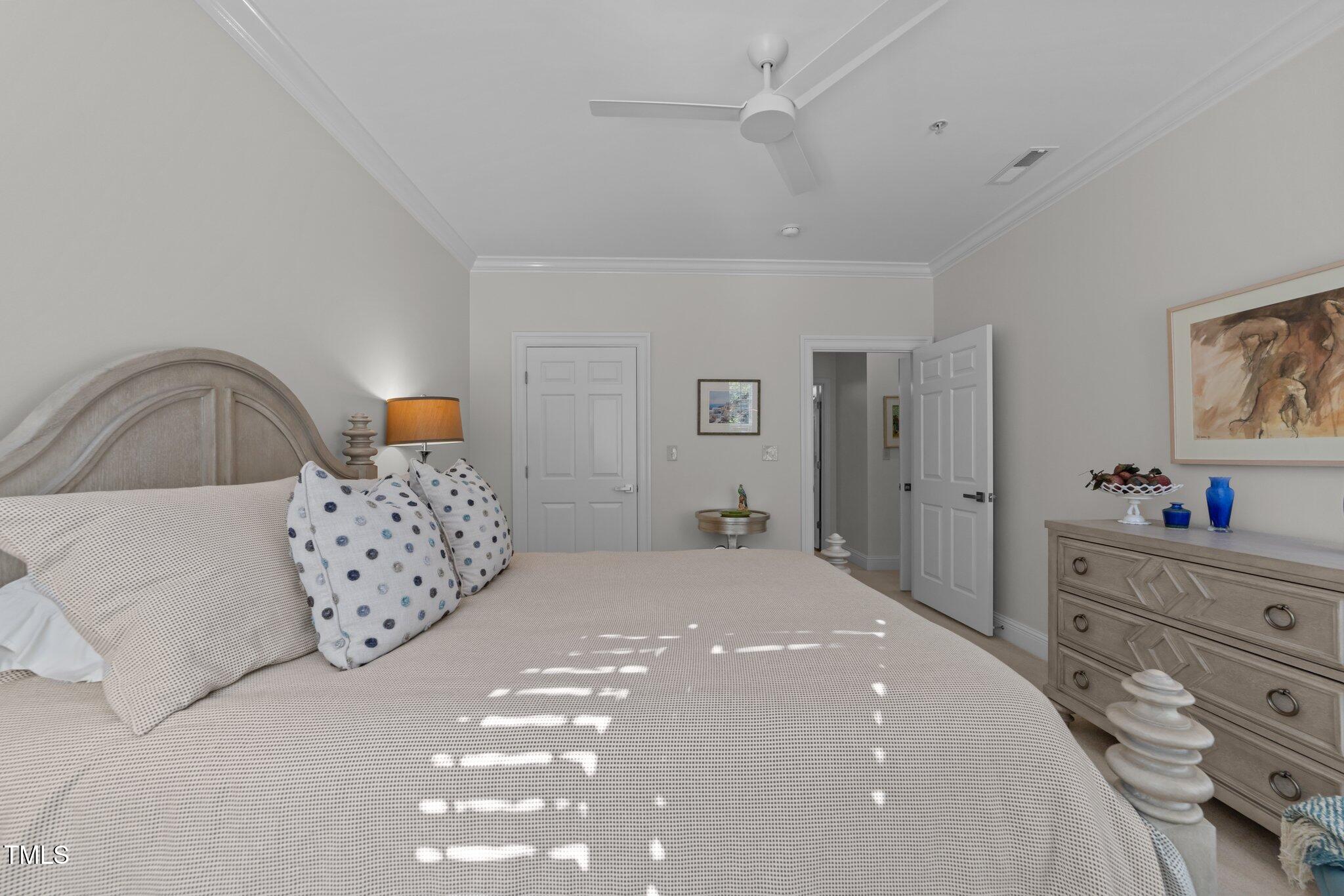 2701 Glenwood Gardens Lane