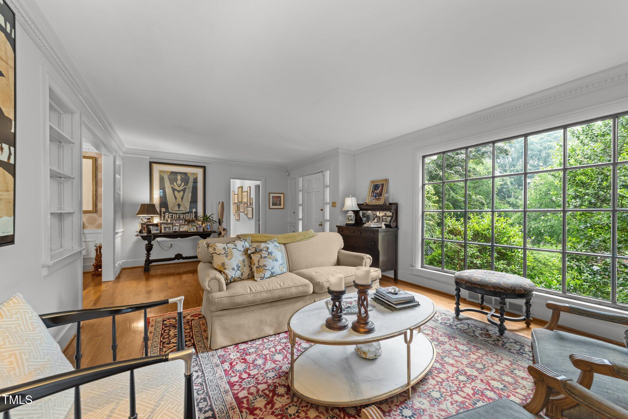 1609 Iredell Drive