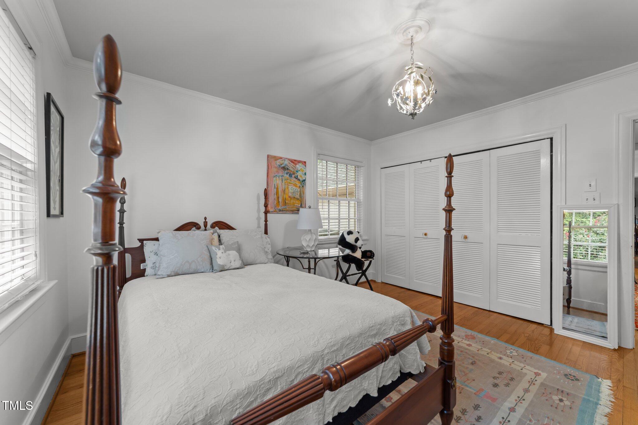 1609 Iredell Drive