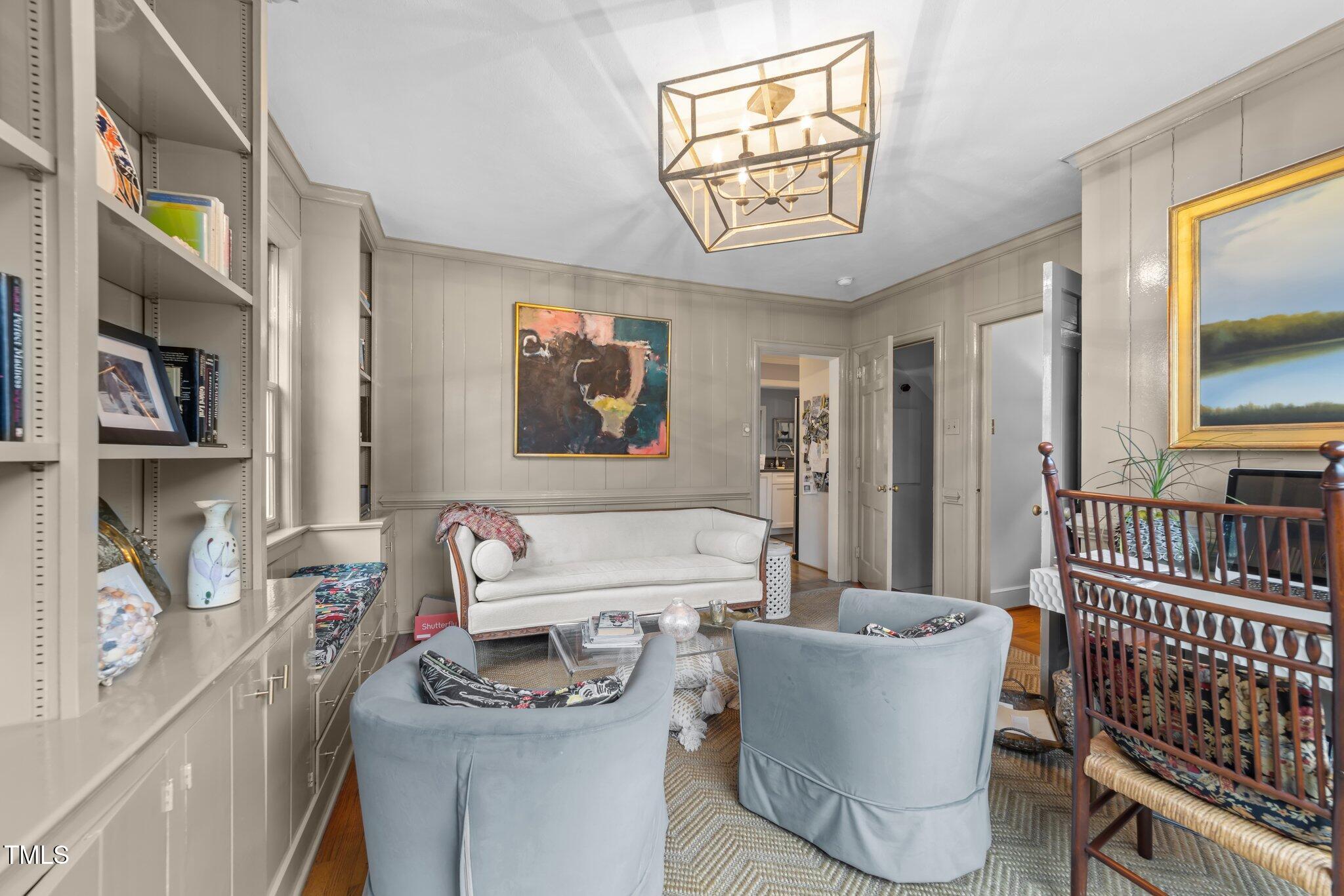 1609 Iredell Drive