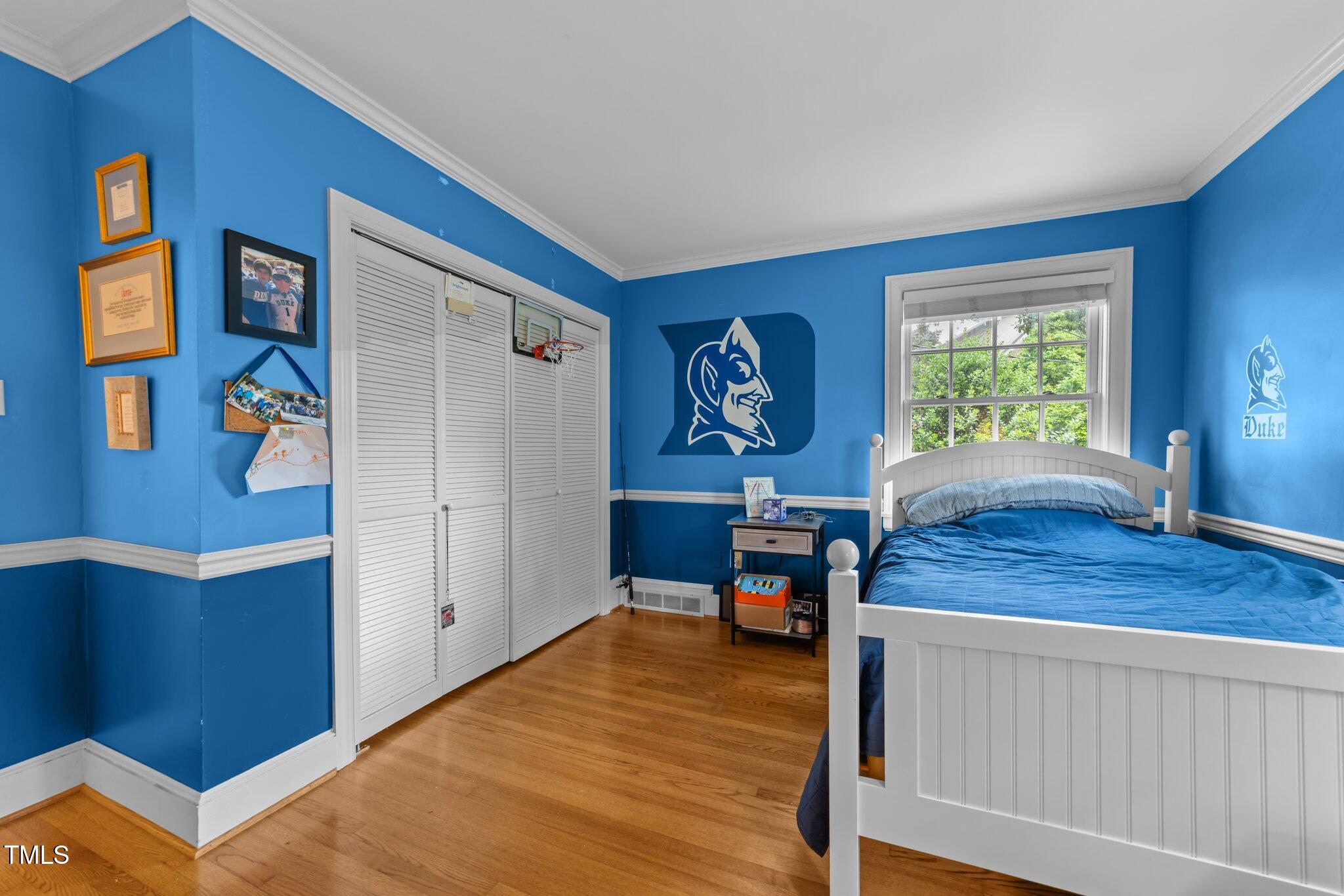 1609 Iredell Drive