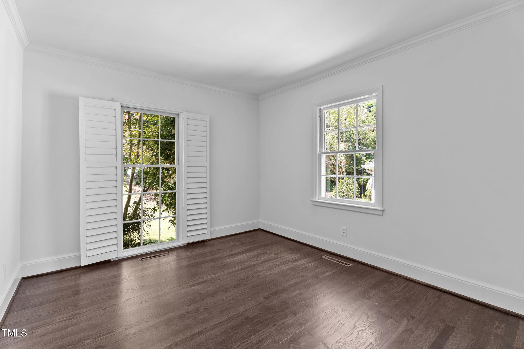 2724 Riddick Drive