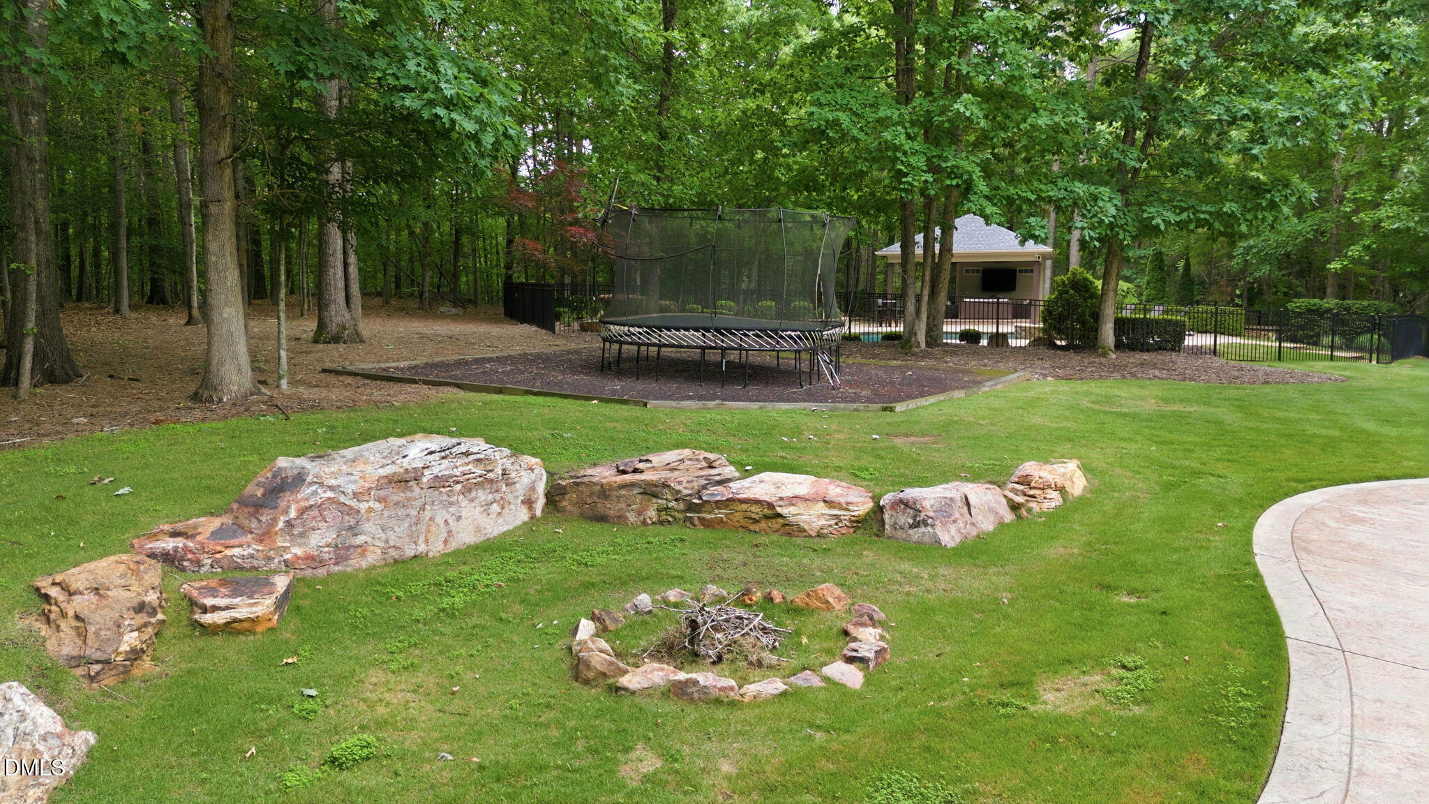 264 E Walker Woods Lane