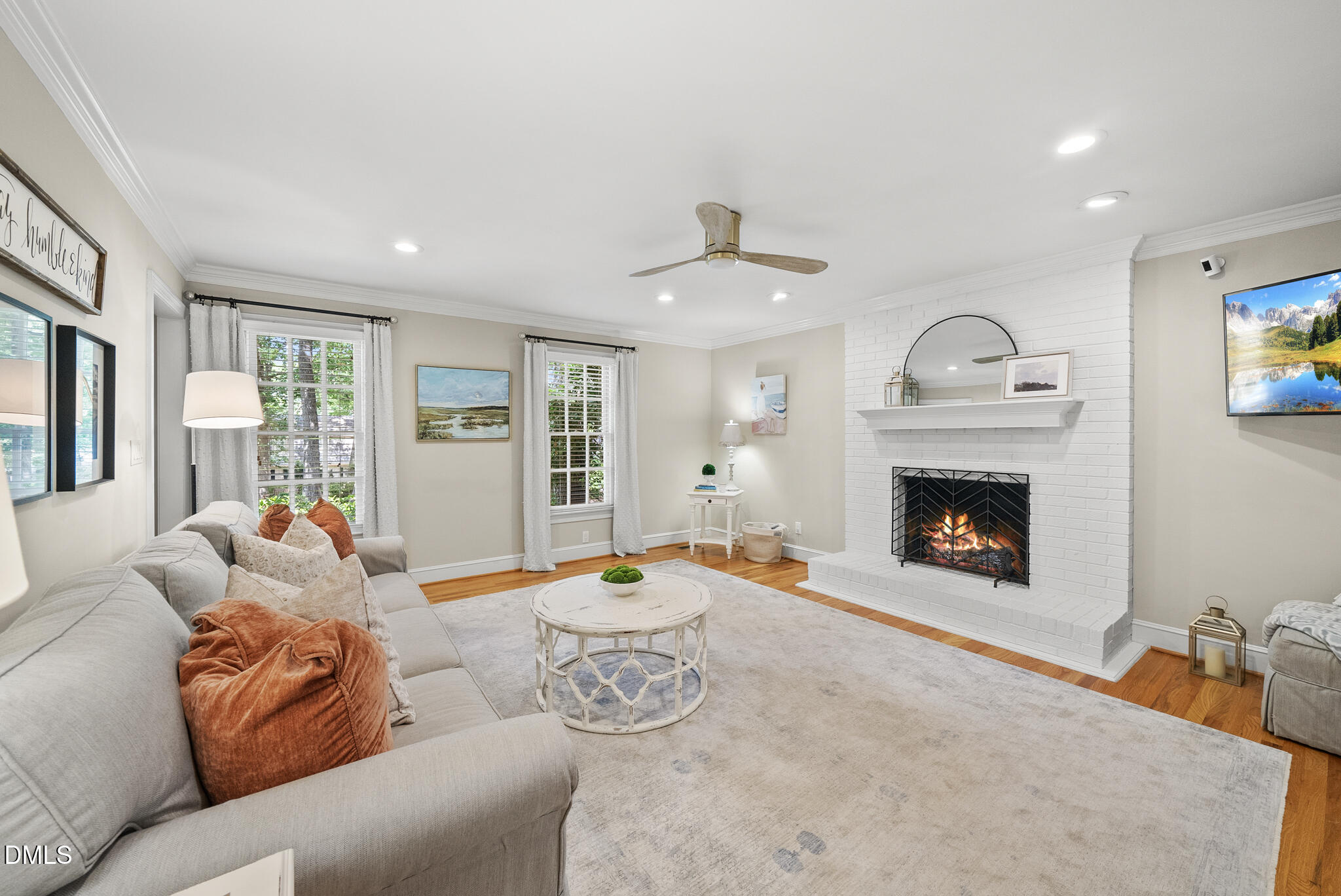 2217 Middlefield Court