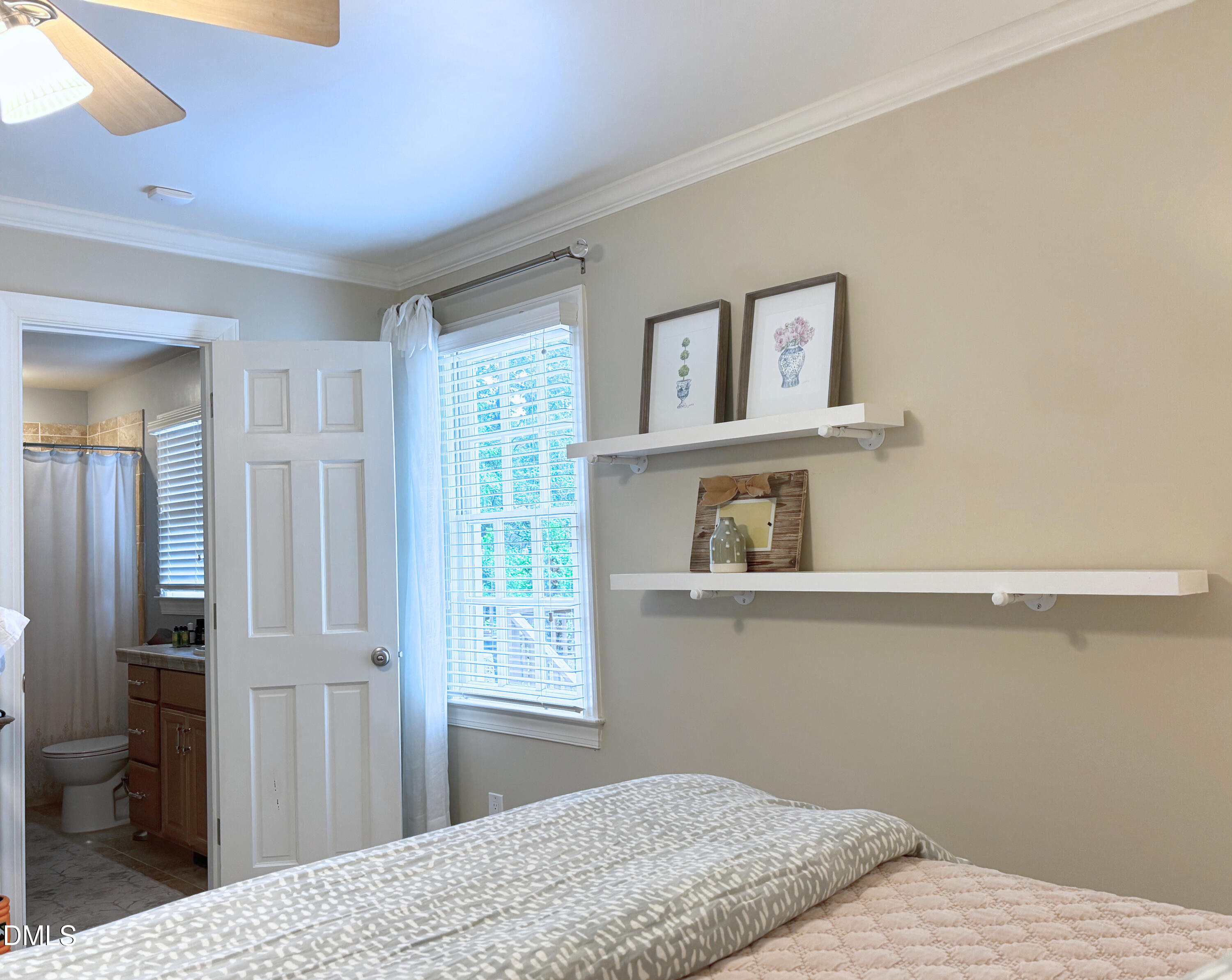 2217 Middlefield Court