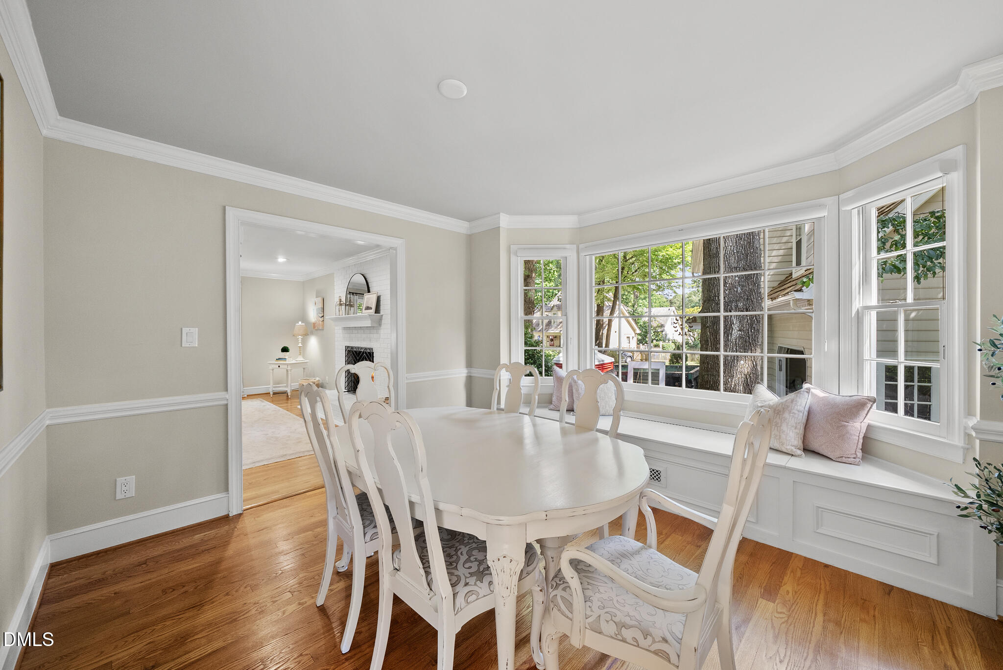 2217 Middlefield Court
