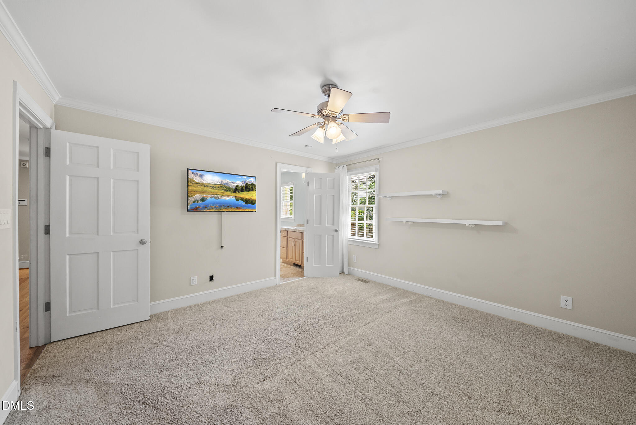 2217 Middlefield Court