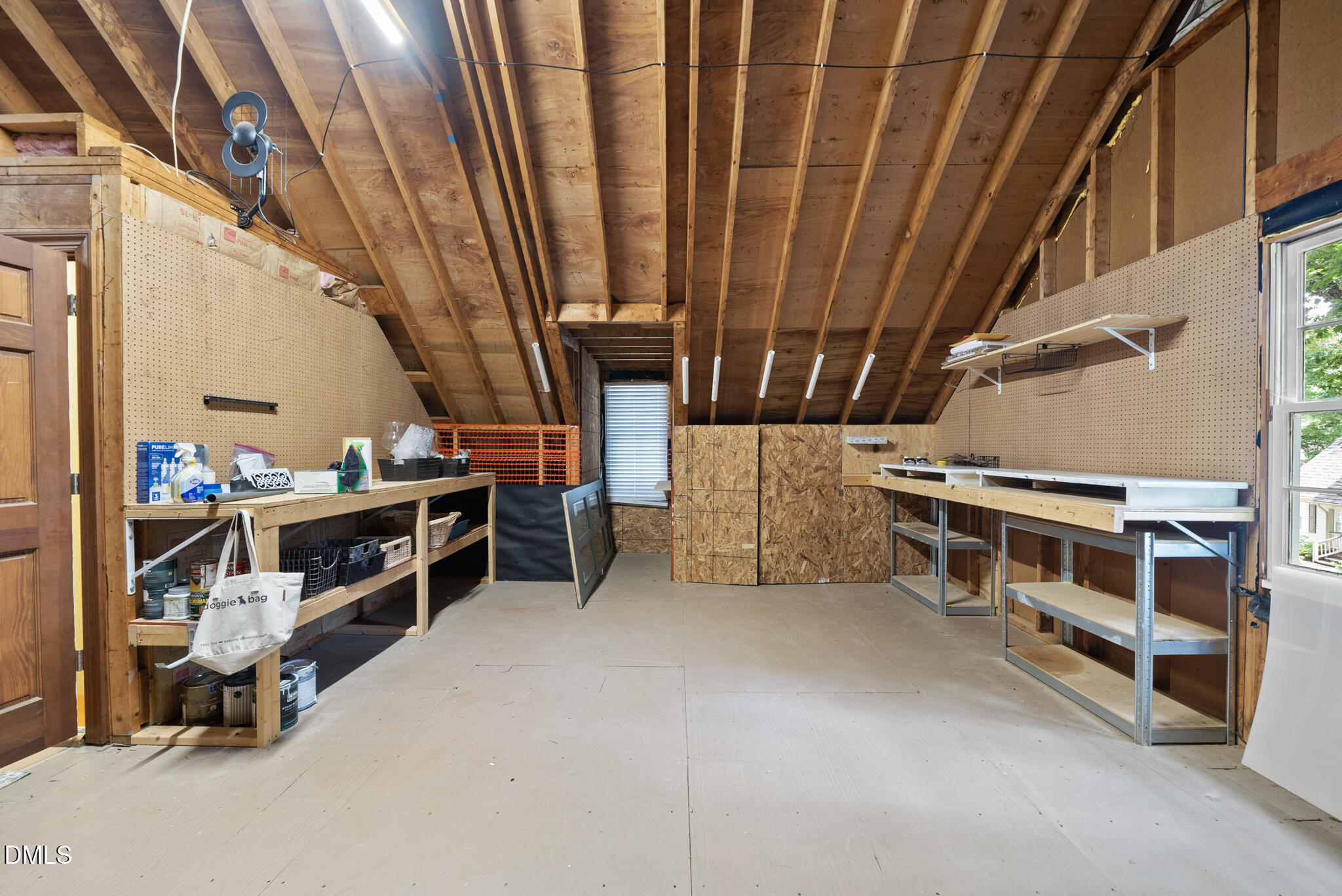 2217 Middlefield Court