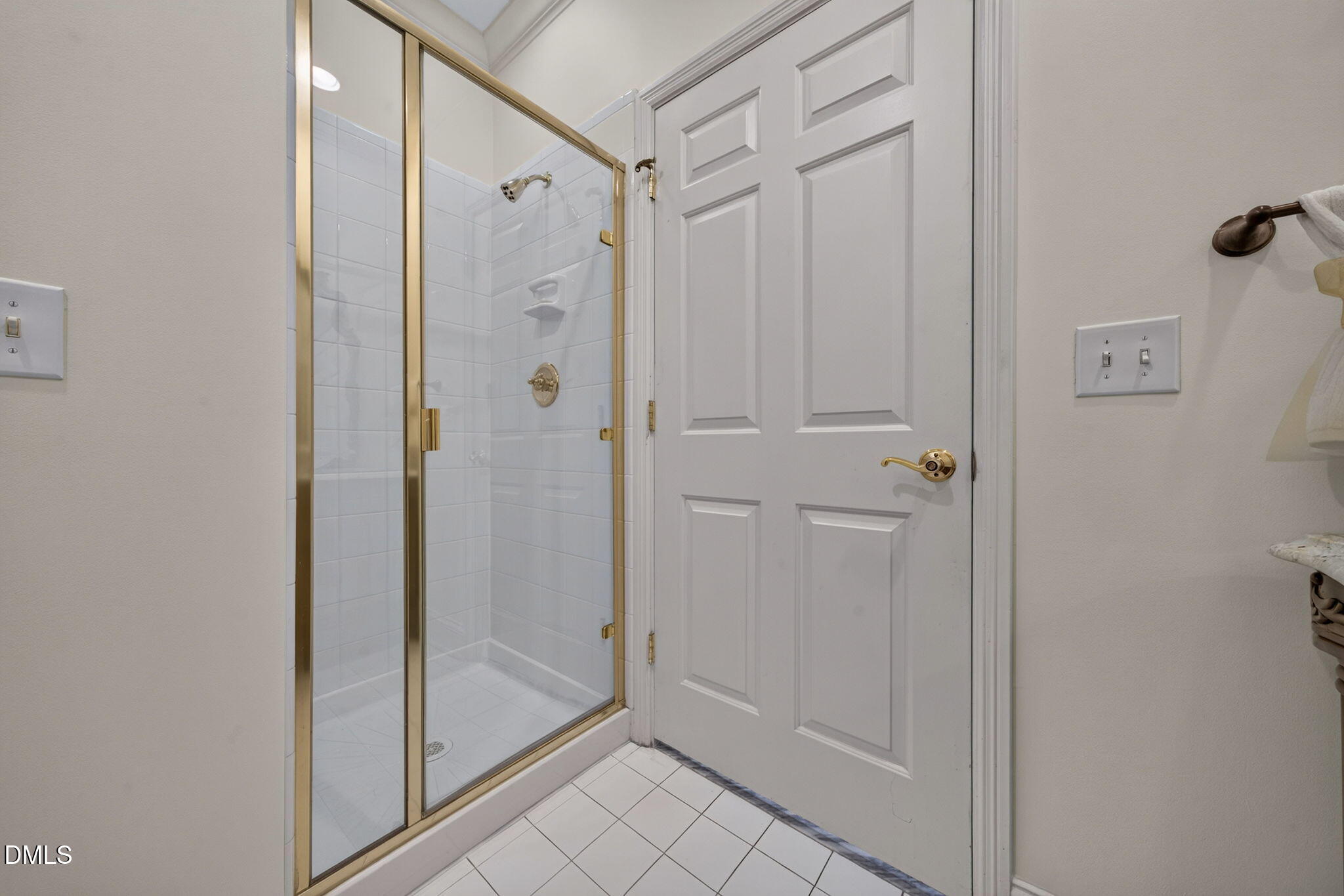 2801 Glenwood Gardens Lane