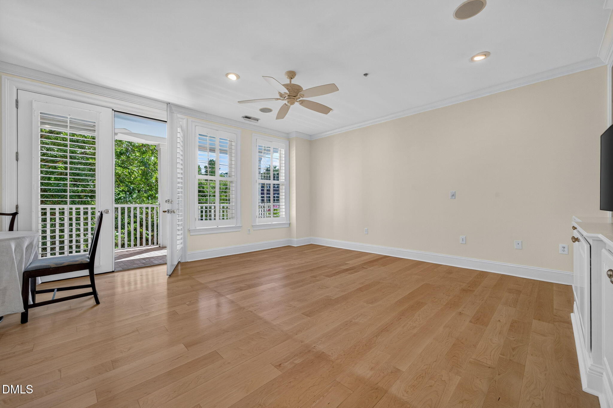 2801 Glenwood Gardens Lane