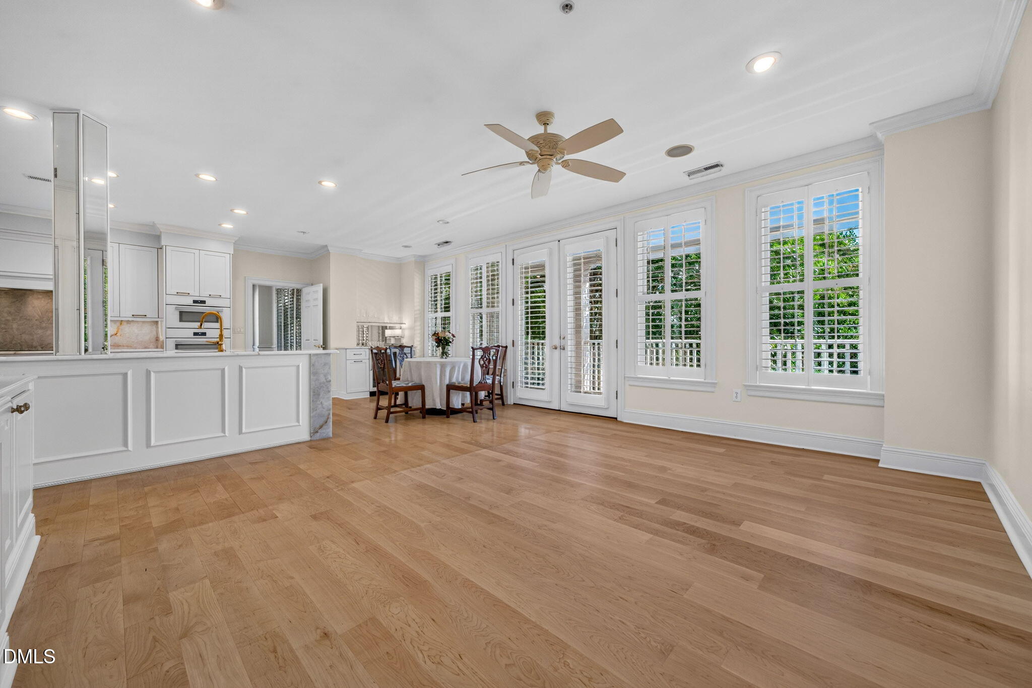2801 Glenwood Gardens Lane