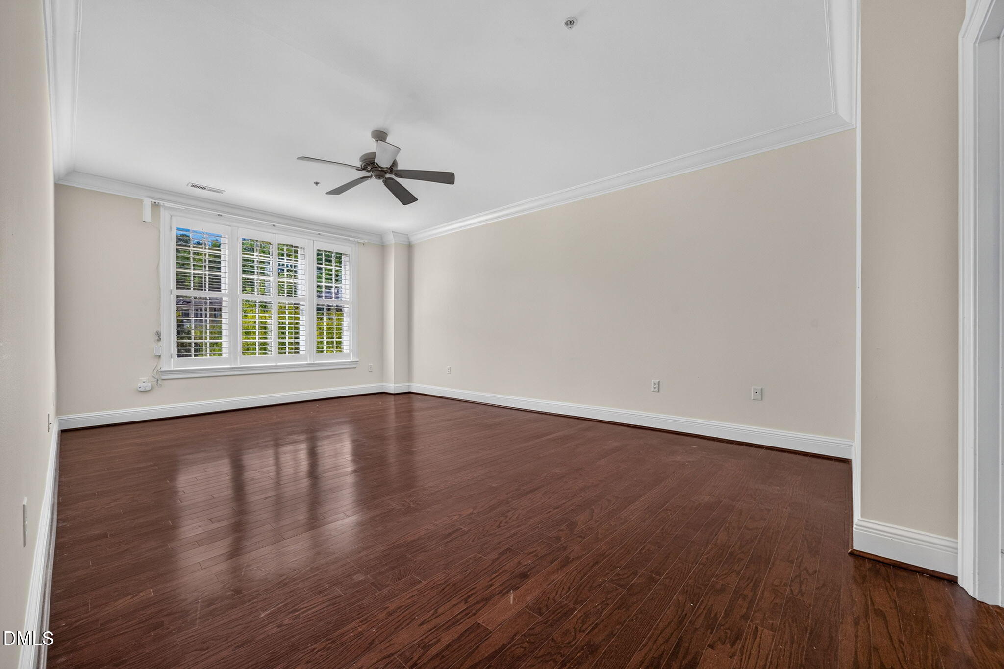 2801 Glenwood Gardens Lane