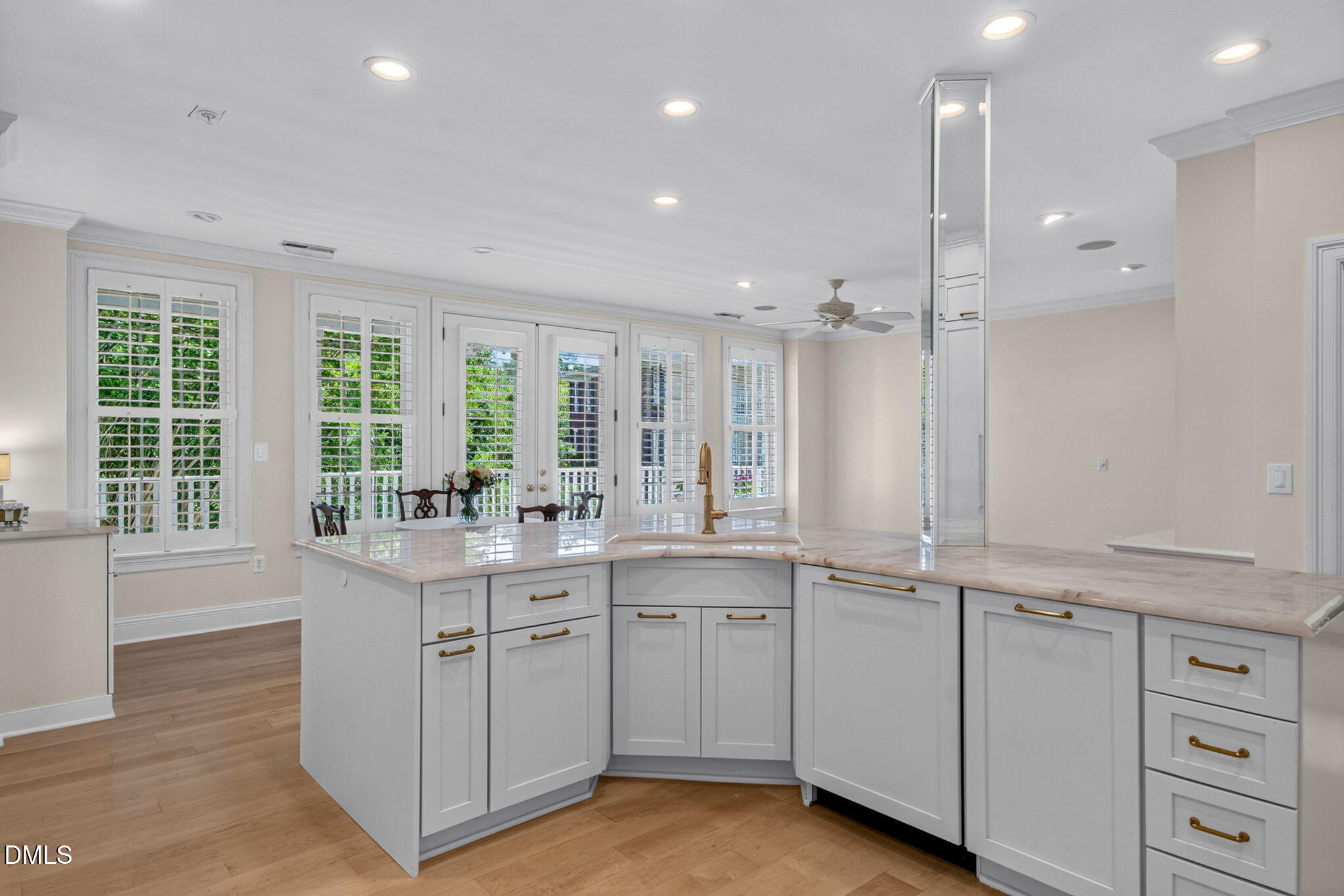 2801 Glenwood Gardens Lane