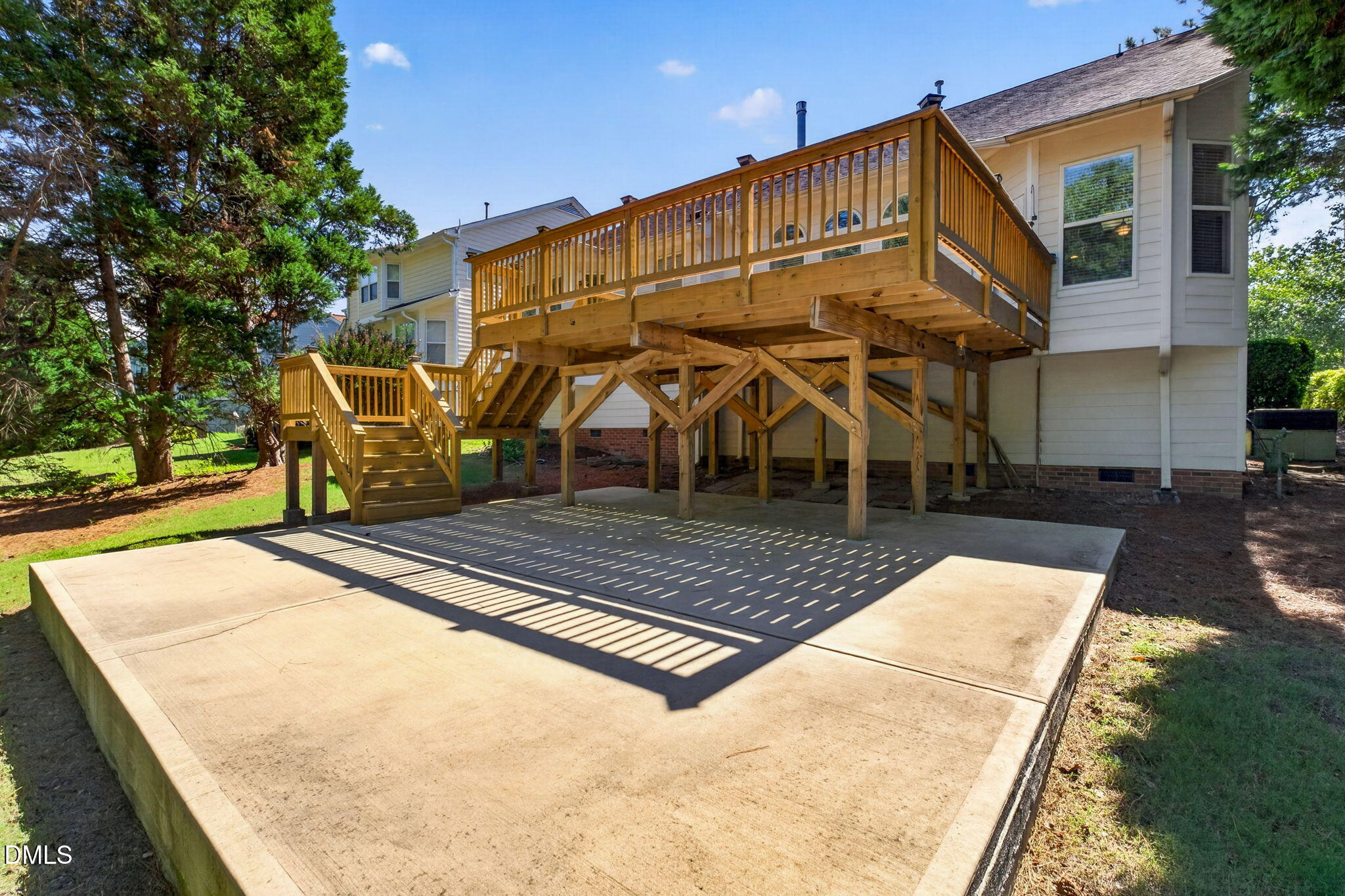5405 Green Feather Lane