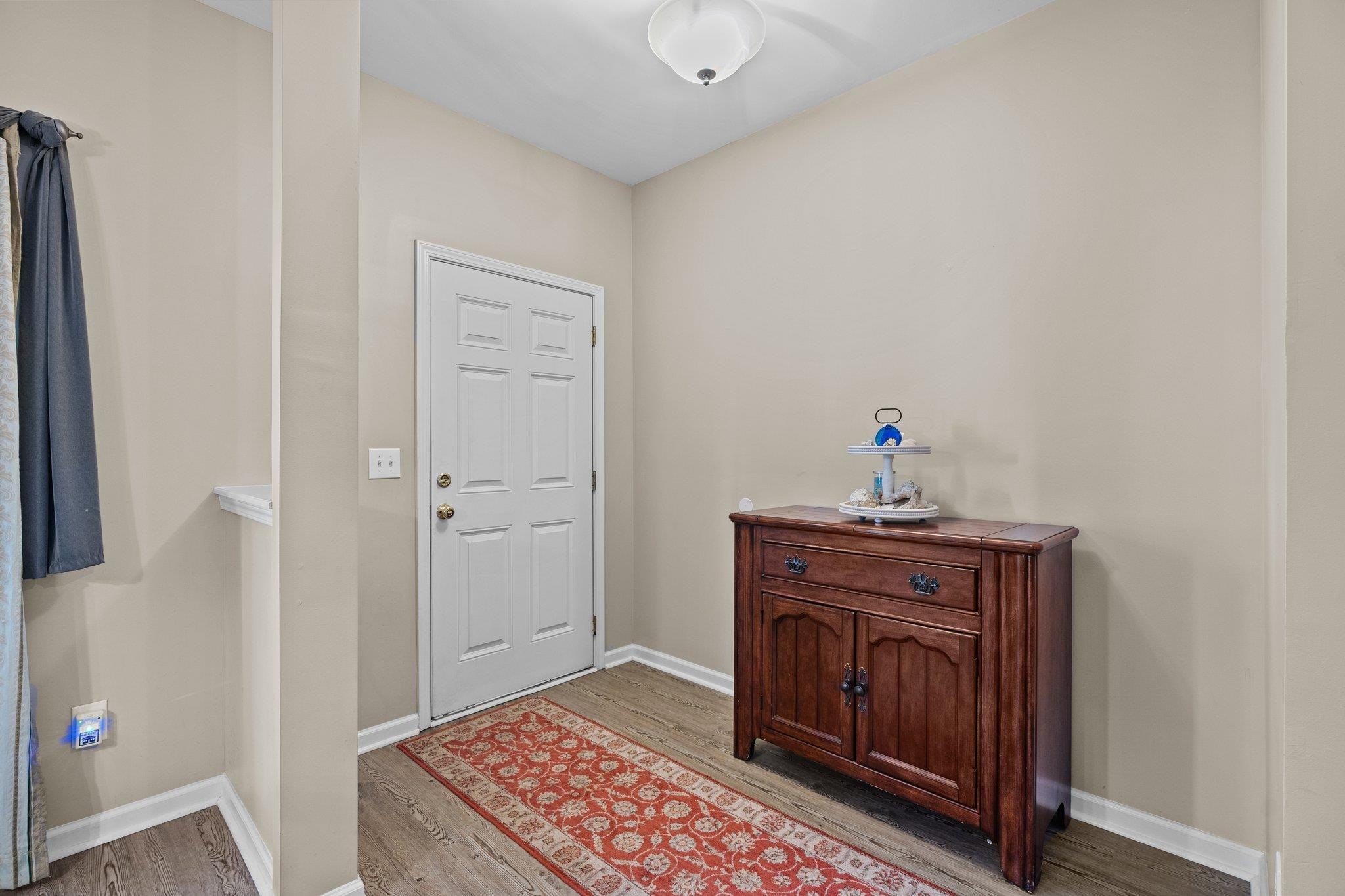 4202 Hampstead Village Drive