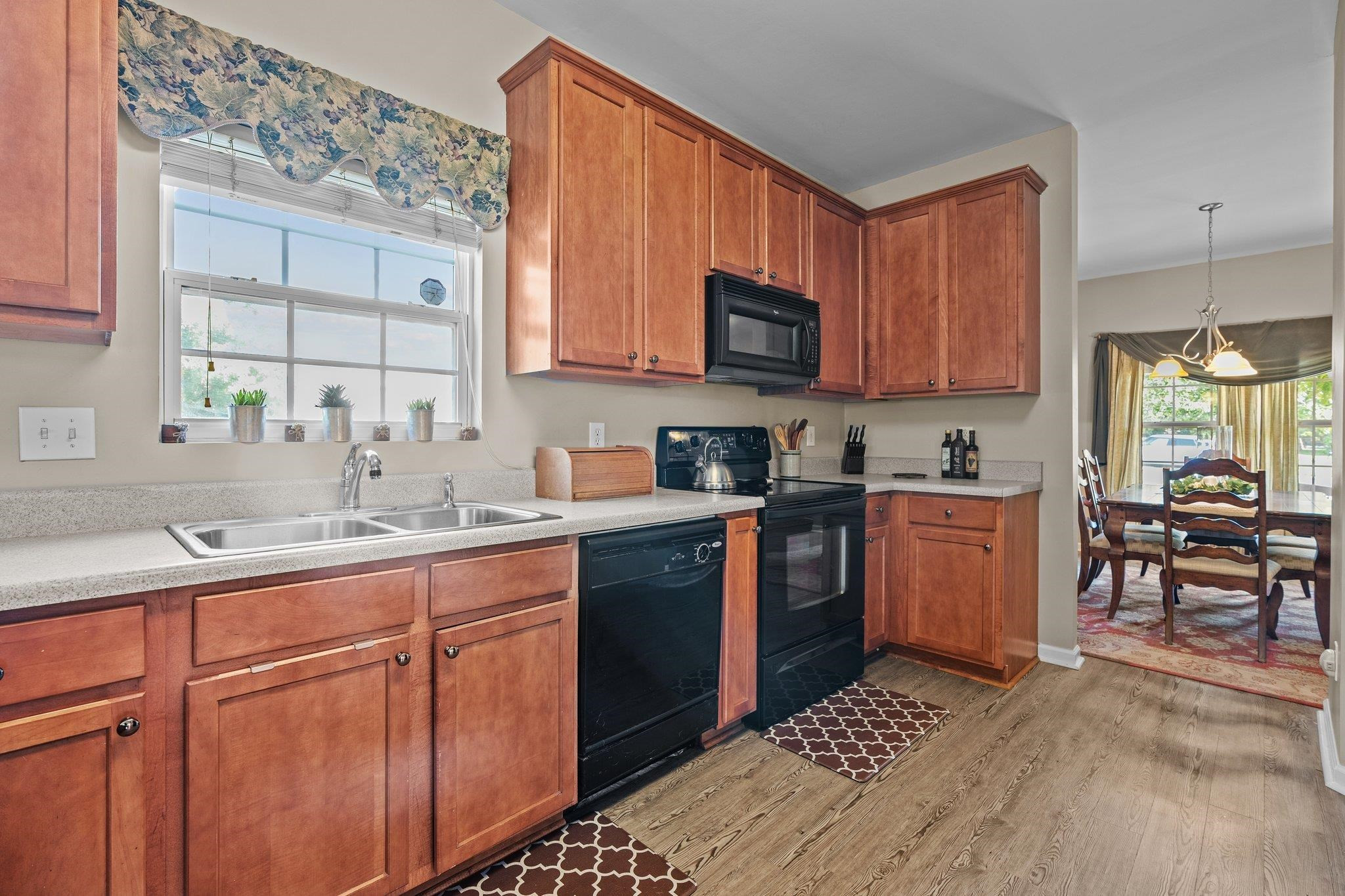 4202 Hampstead Village Drive