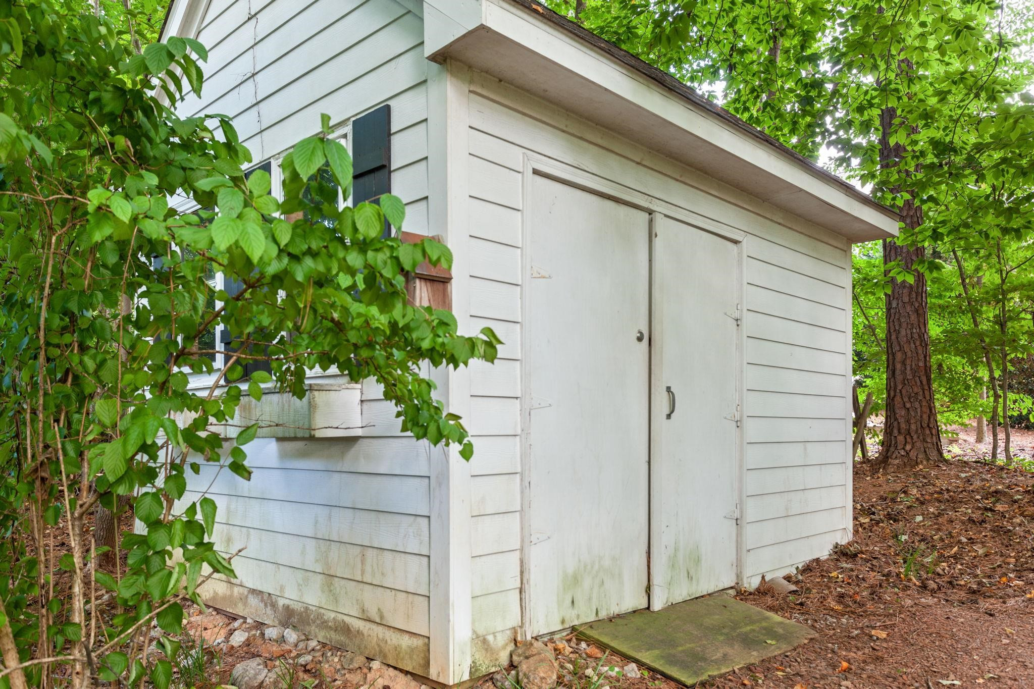 4233 Worley Drive