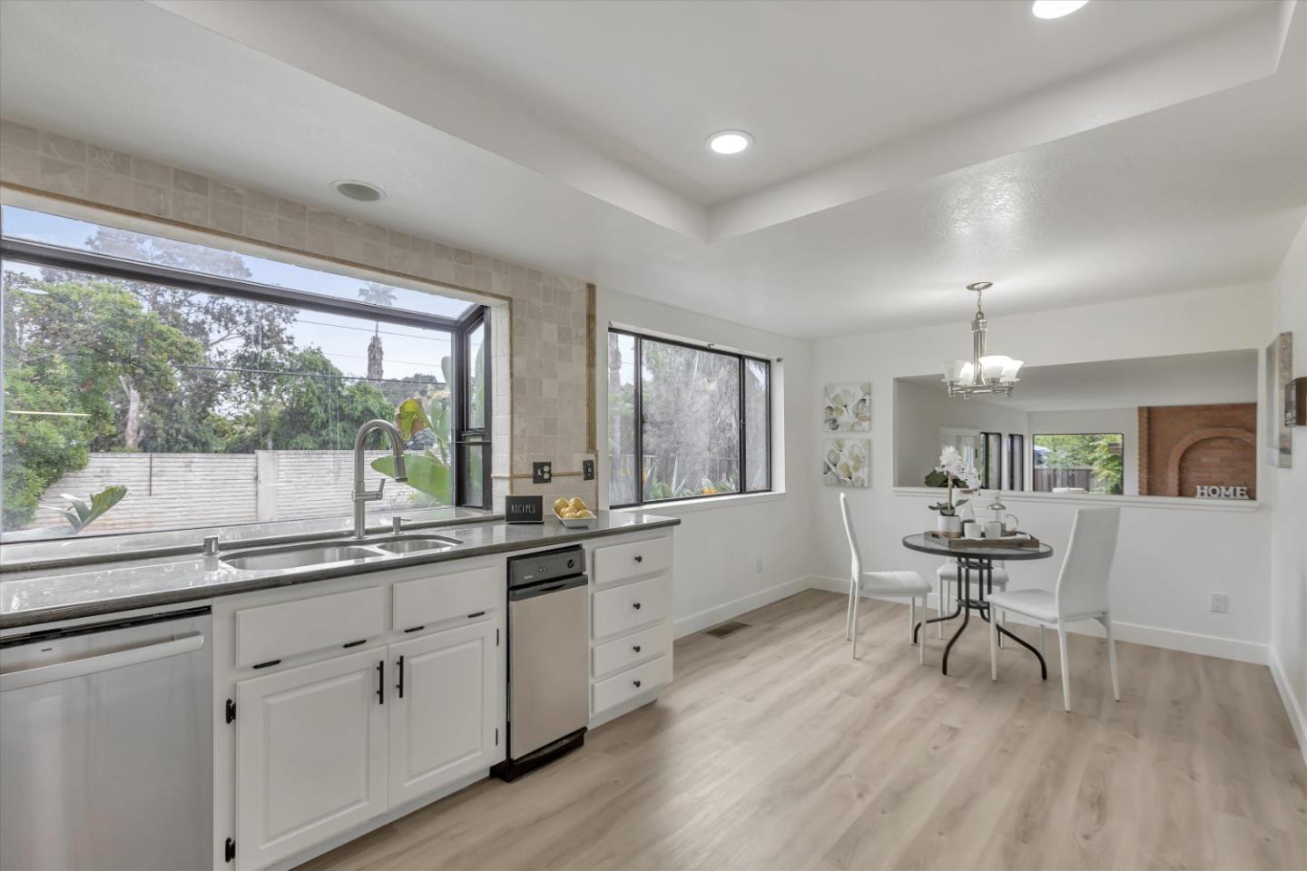 5954 Porto Alegre Drive