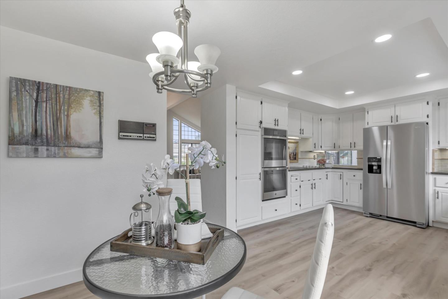 5954 Porto Alegre Drive