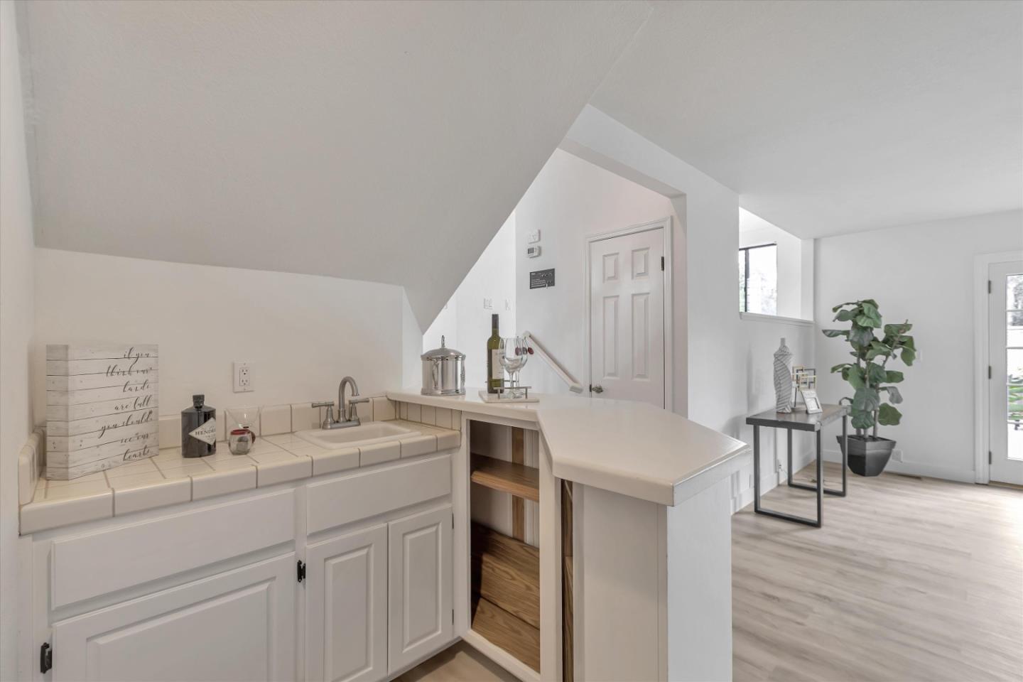 5954 Porto Alegre Drive