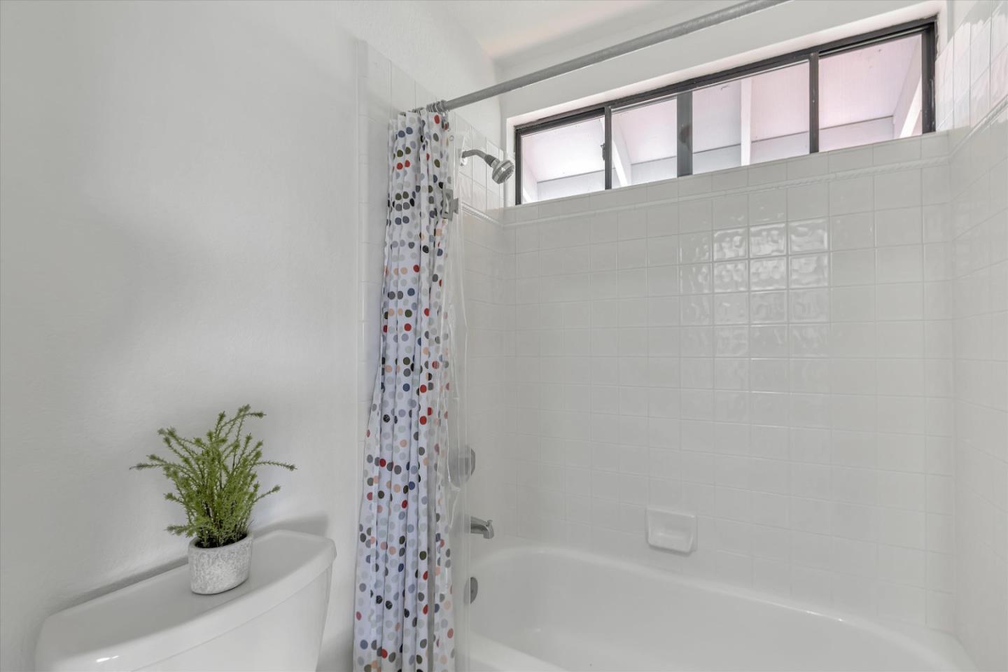 5954 Porto Alegre Drive