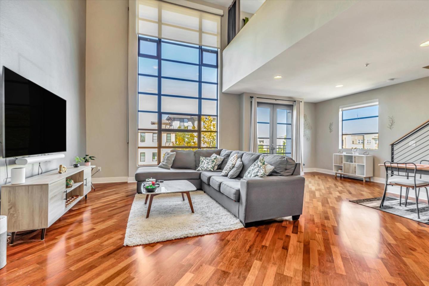 350 E Mission Street Unit: 206