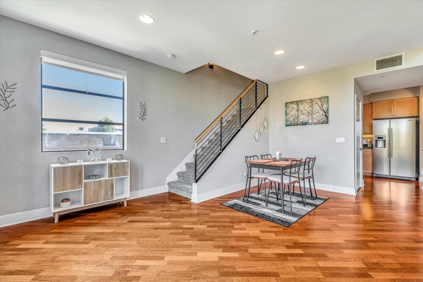 350 E Mission Street Unit: 206