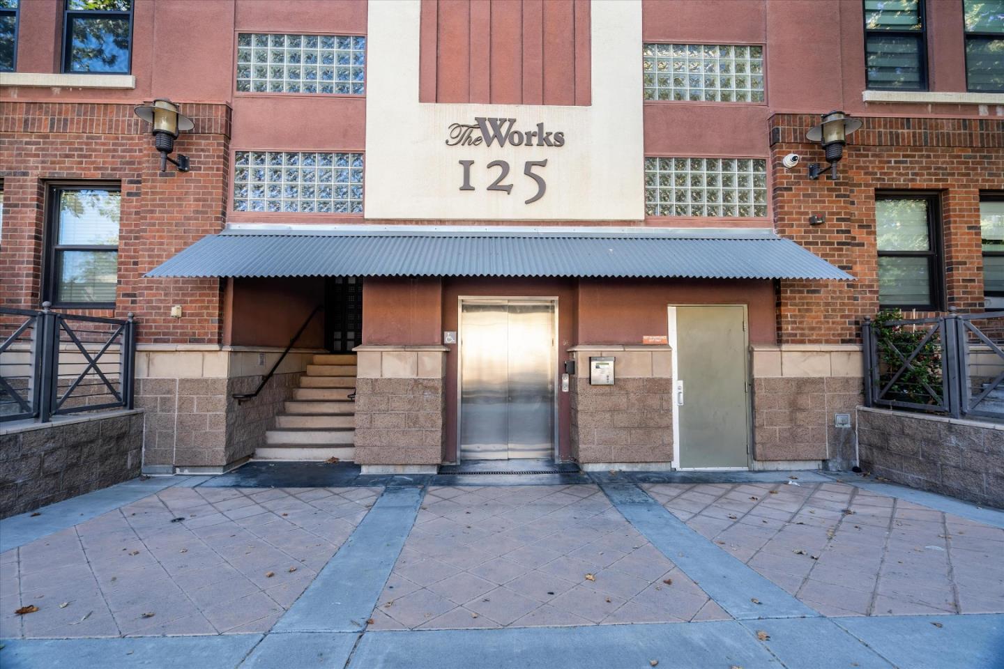 125 Patterson ST 235