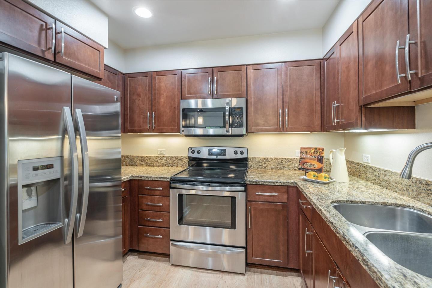 125 Patterson ST 235