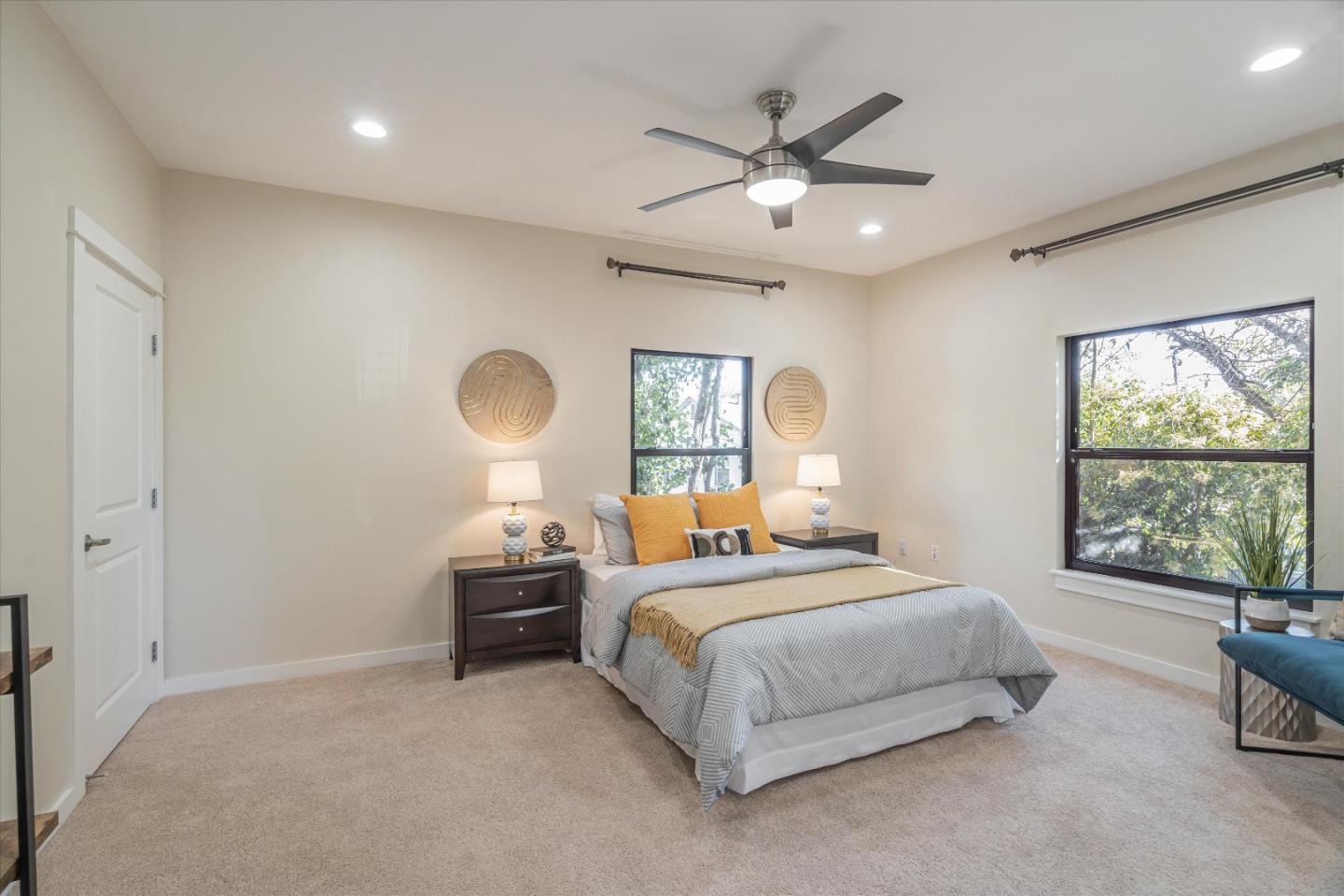 125 Patterson ST 235
