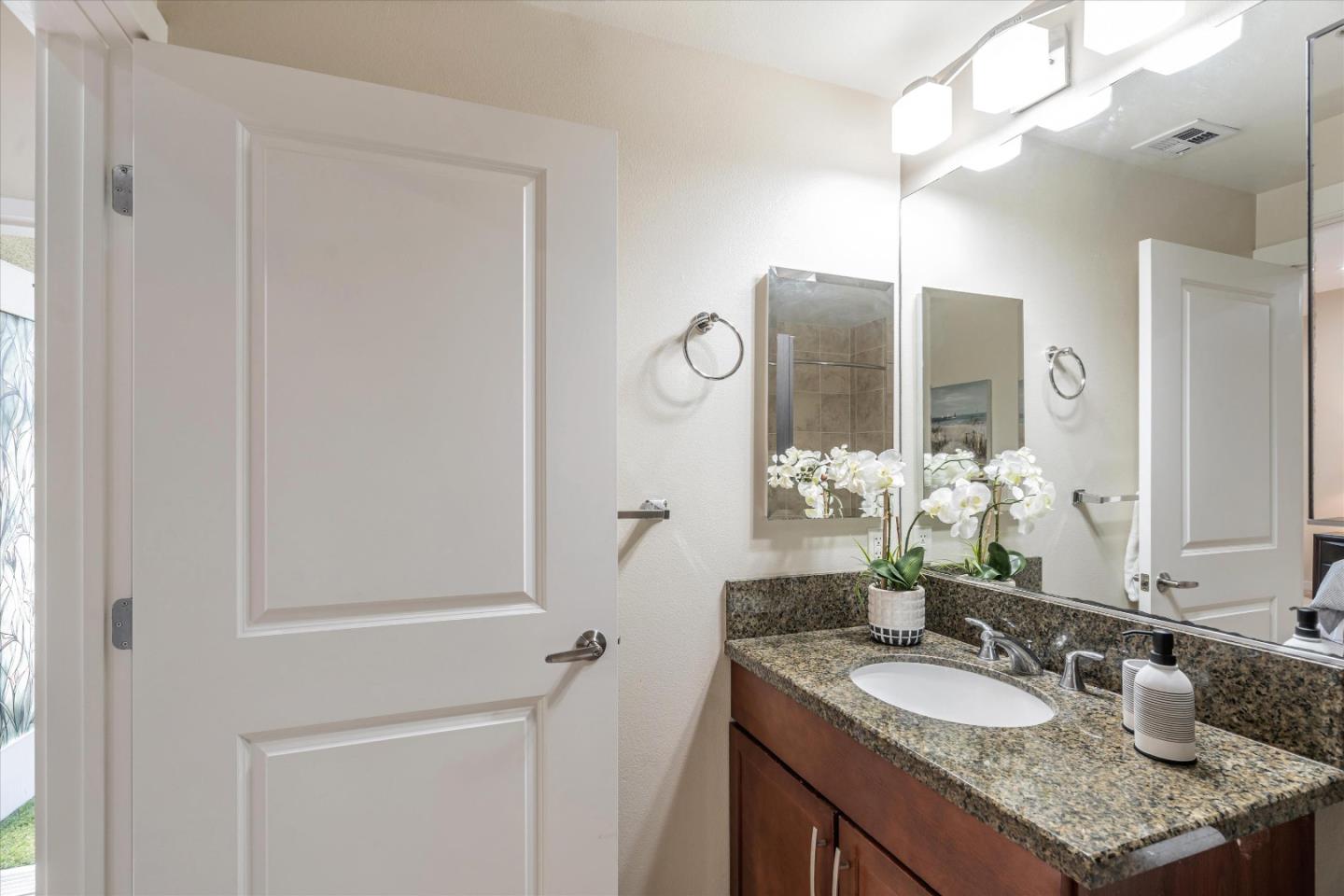 125 Patterson ST 235