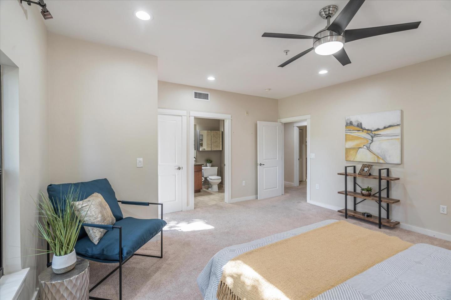 125 Patterson ST 235