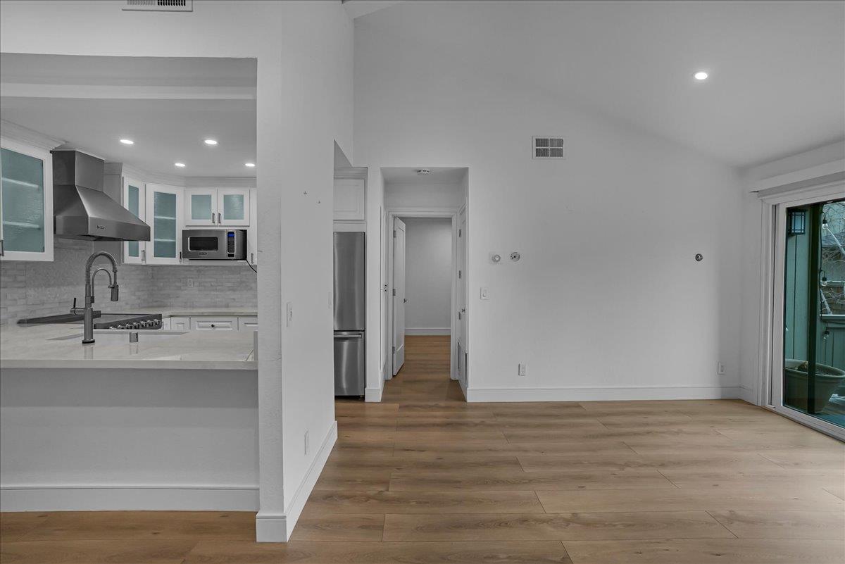 2014 La Terrace Circle