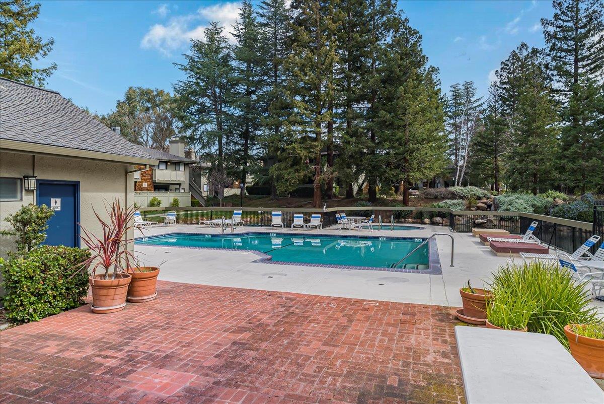 2014 La Terrace Circle