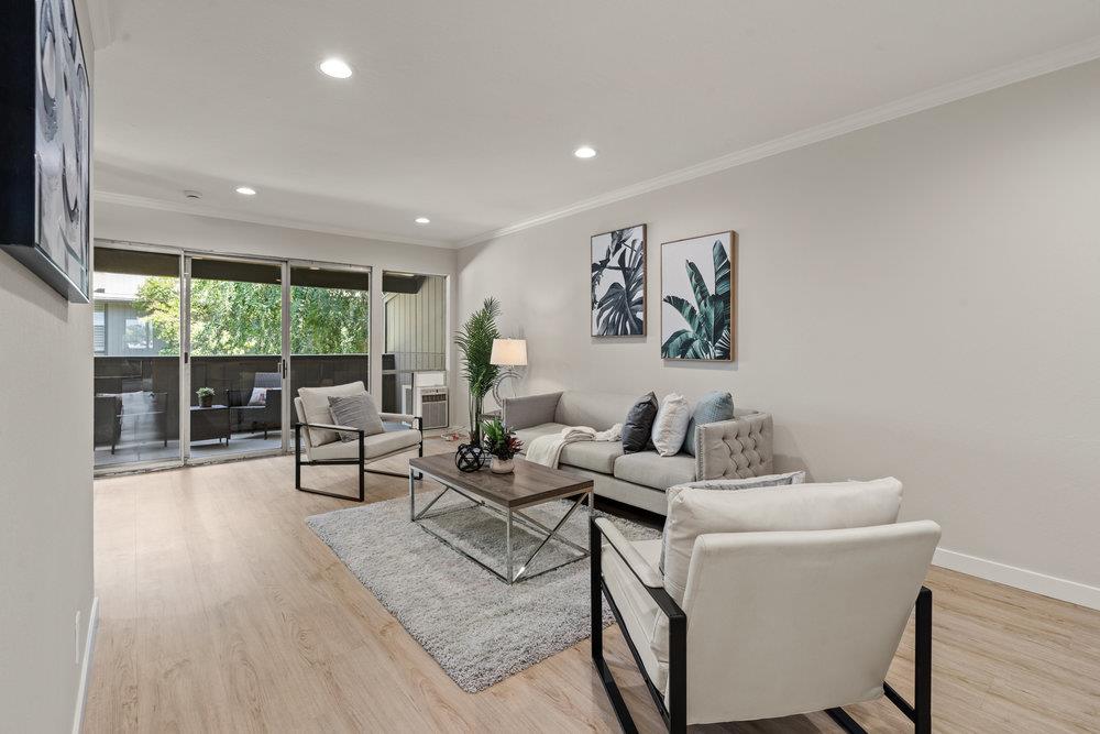 151 Buckingham Drive 252