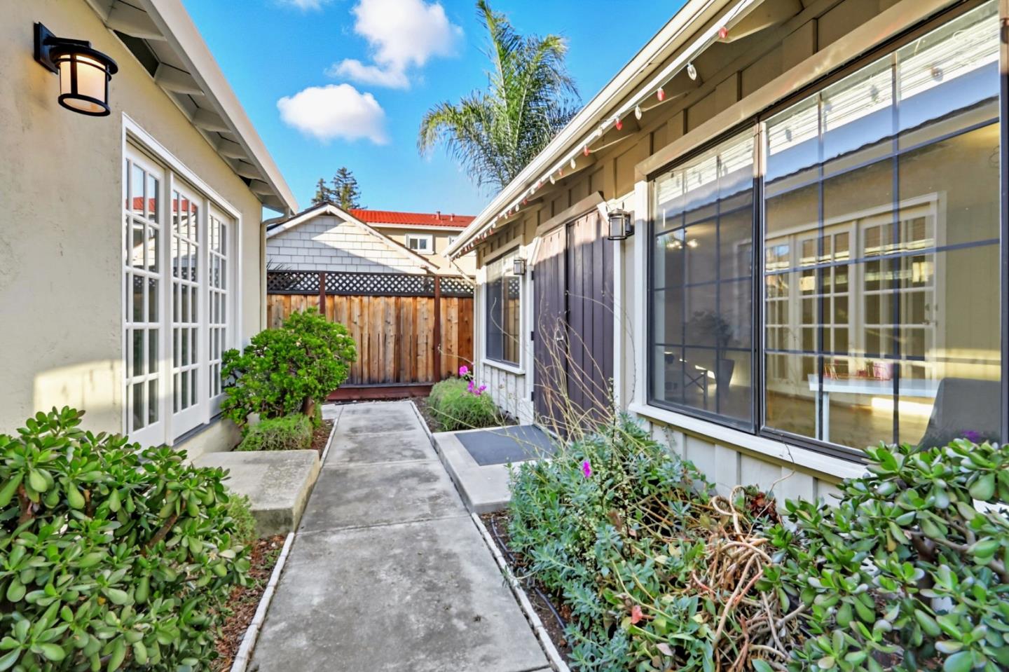 5012 Moonstone Court