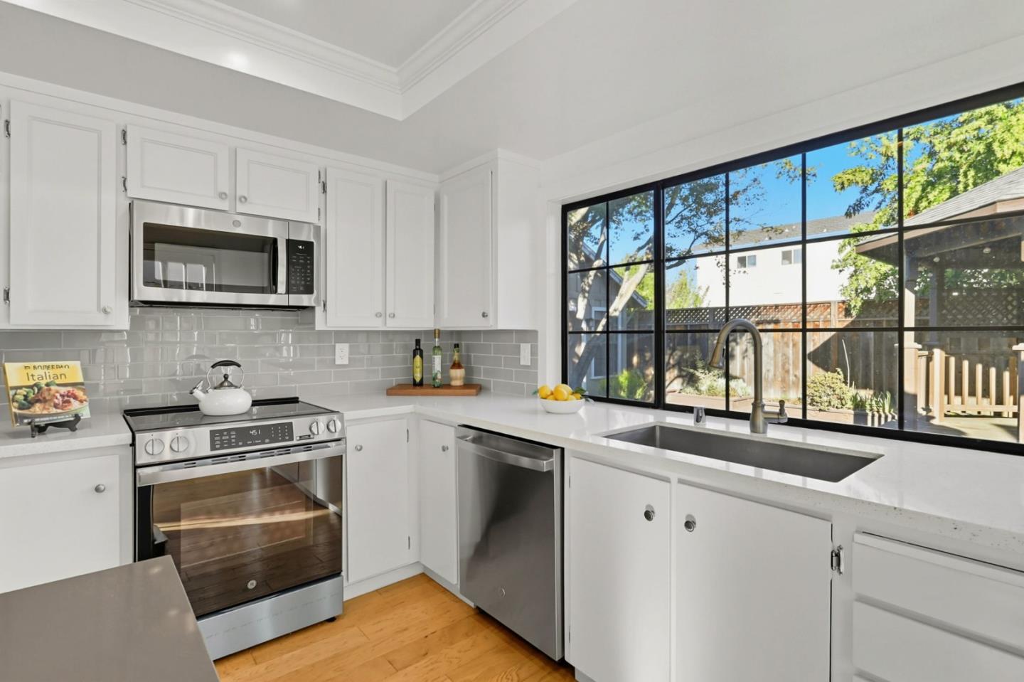 5012 Moonstone Court