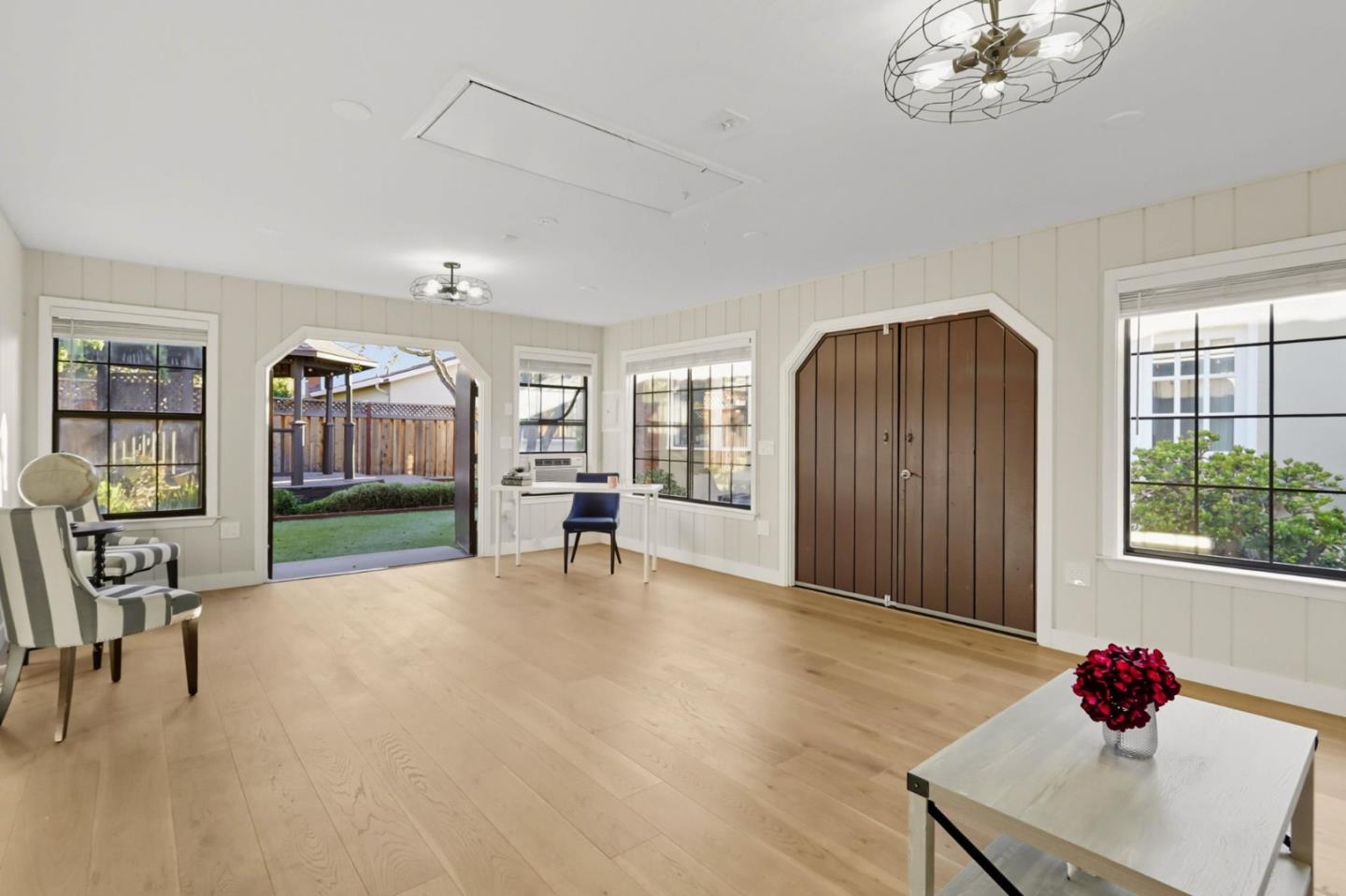 5012 Moonstone Court