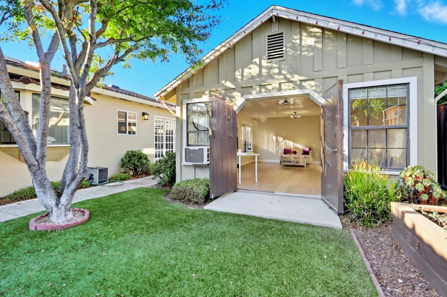 5012 Moonstone Court