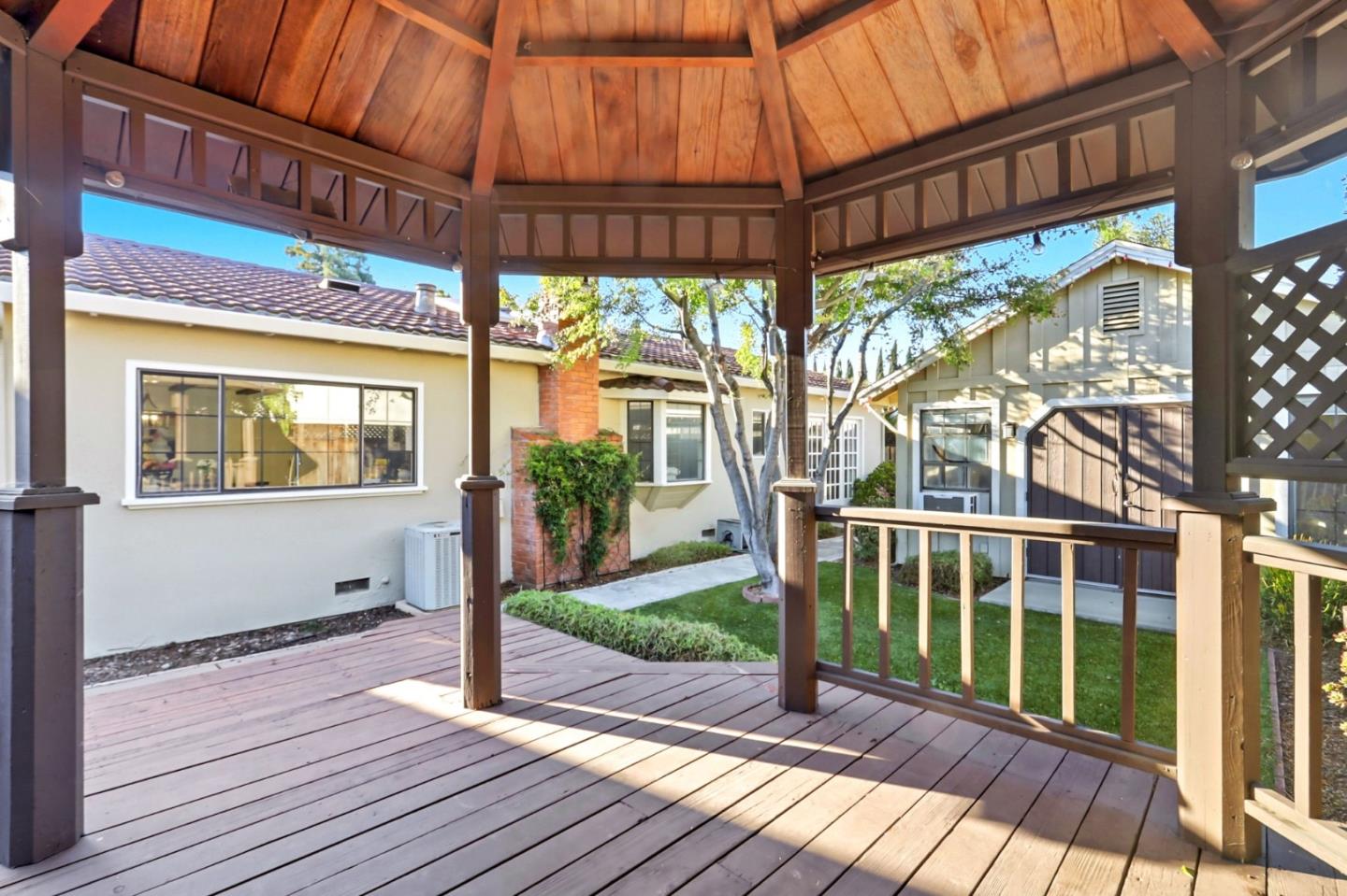 5012 Moonstone Court