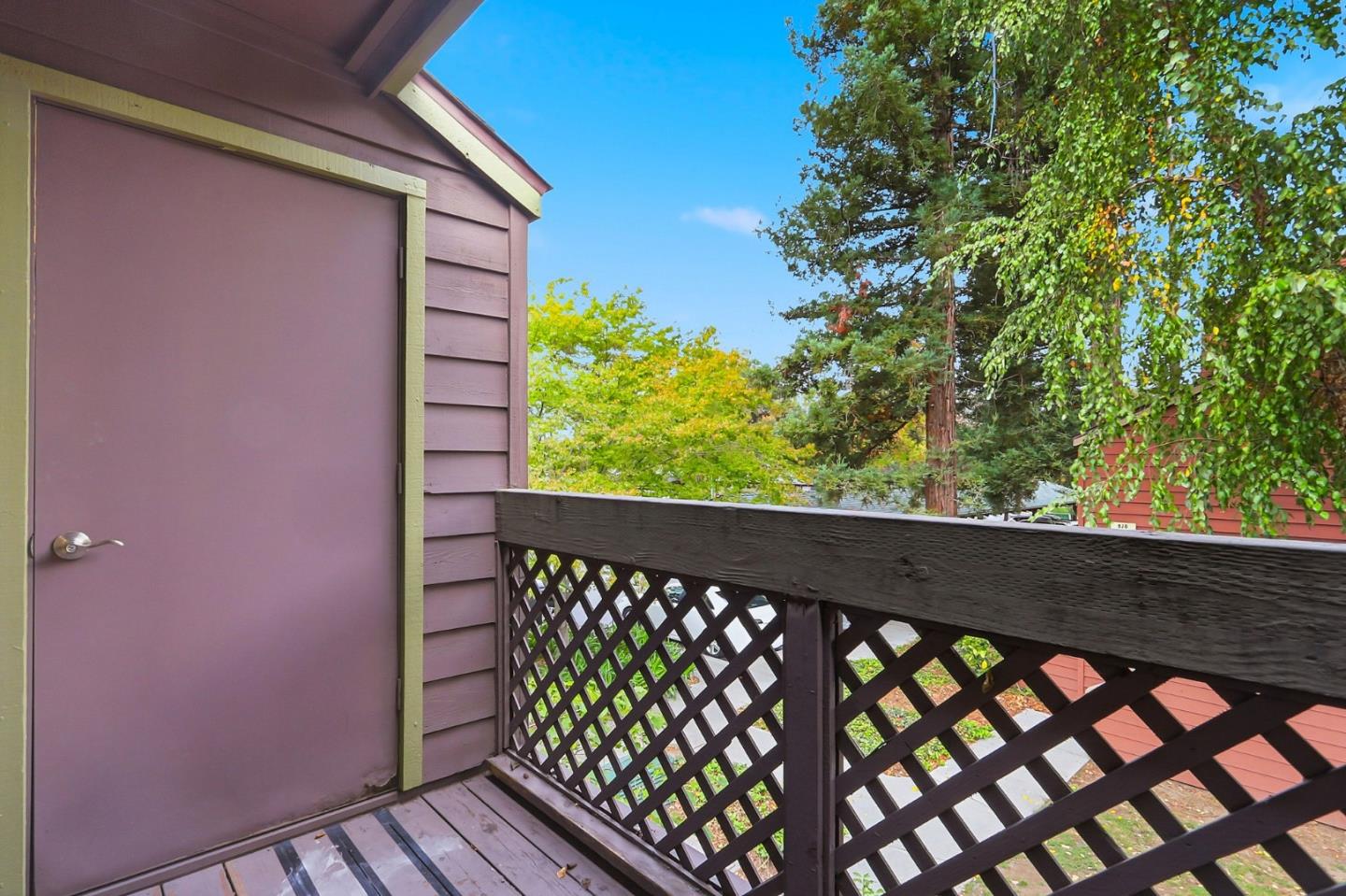 850 Catkin Court