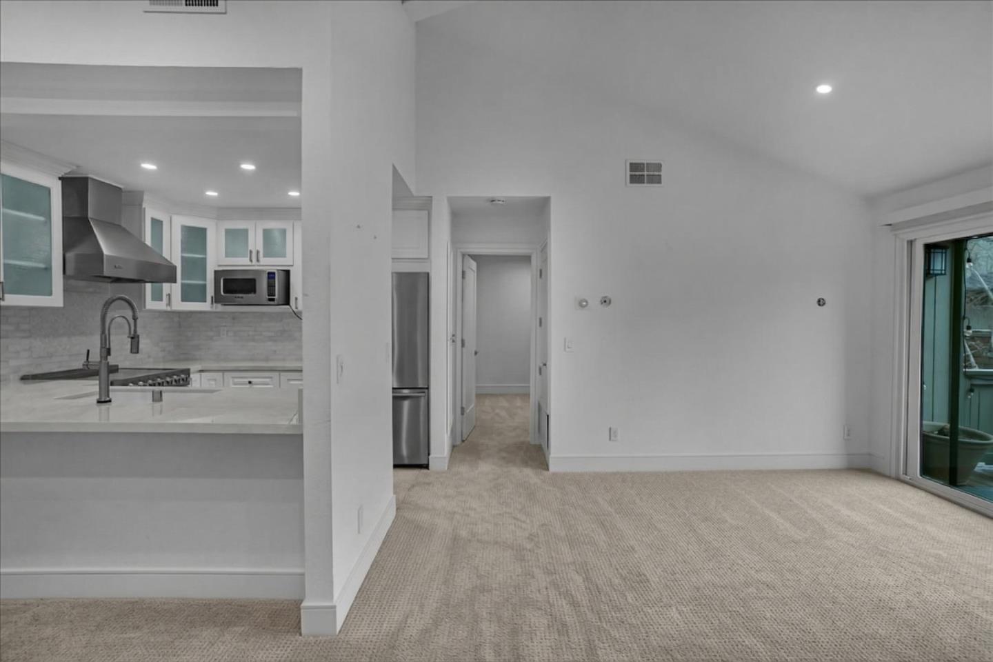 2014 La Terrace Circle